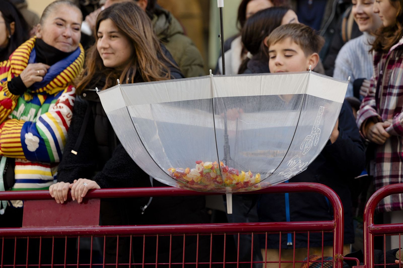 Las imágenes de la cabalgata de SS.MM. los Reyes Magos en Cádiz