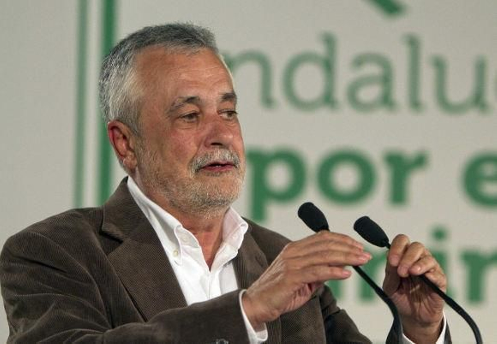 Griñán ve a Arenas como "un extraterrestre de fuera del PP"