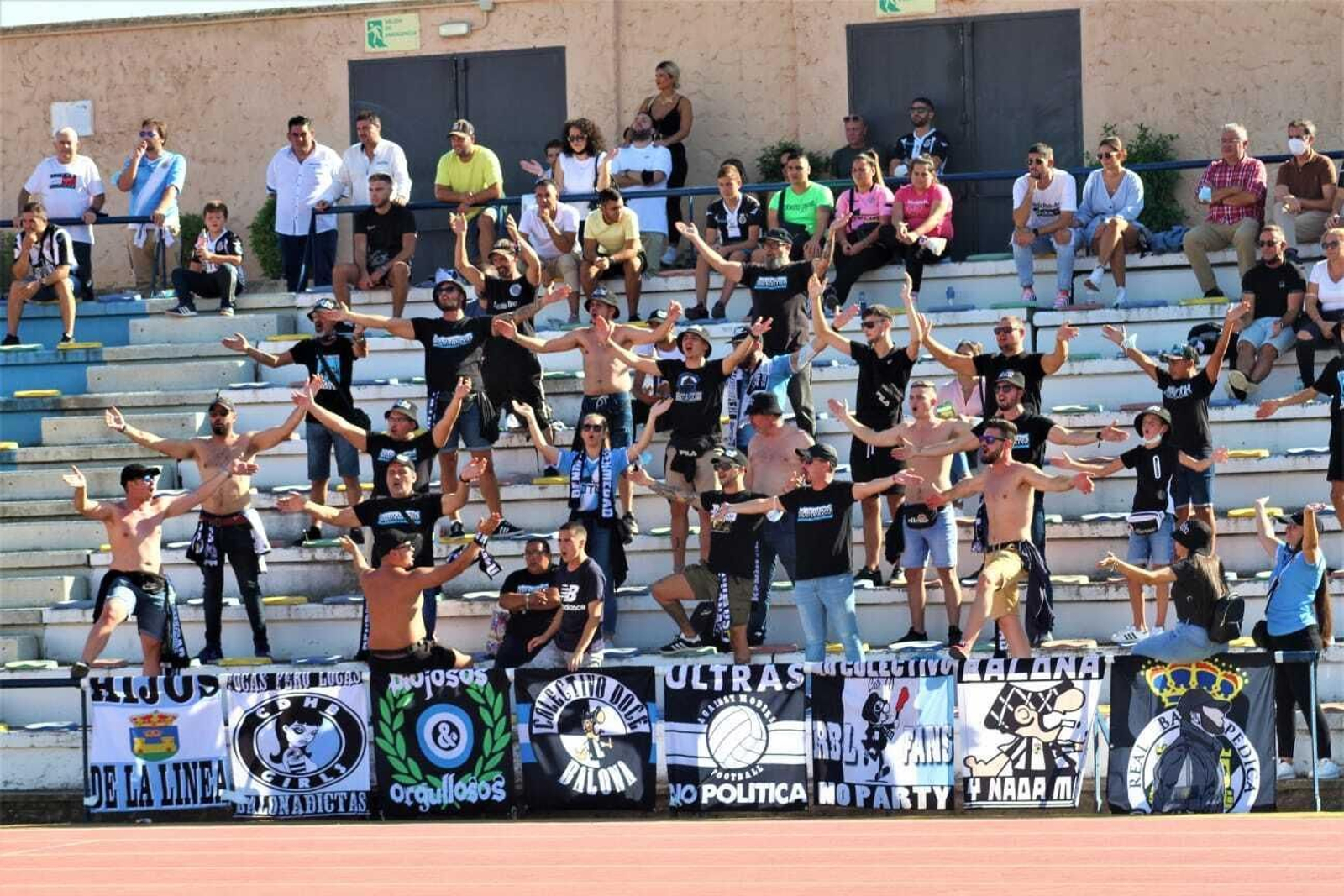 Las fotos del San Fernando-Balona