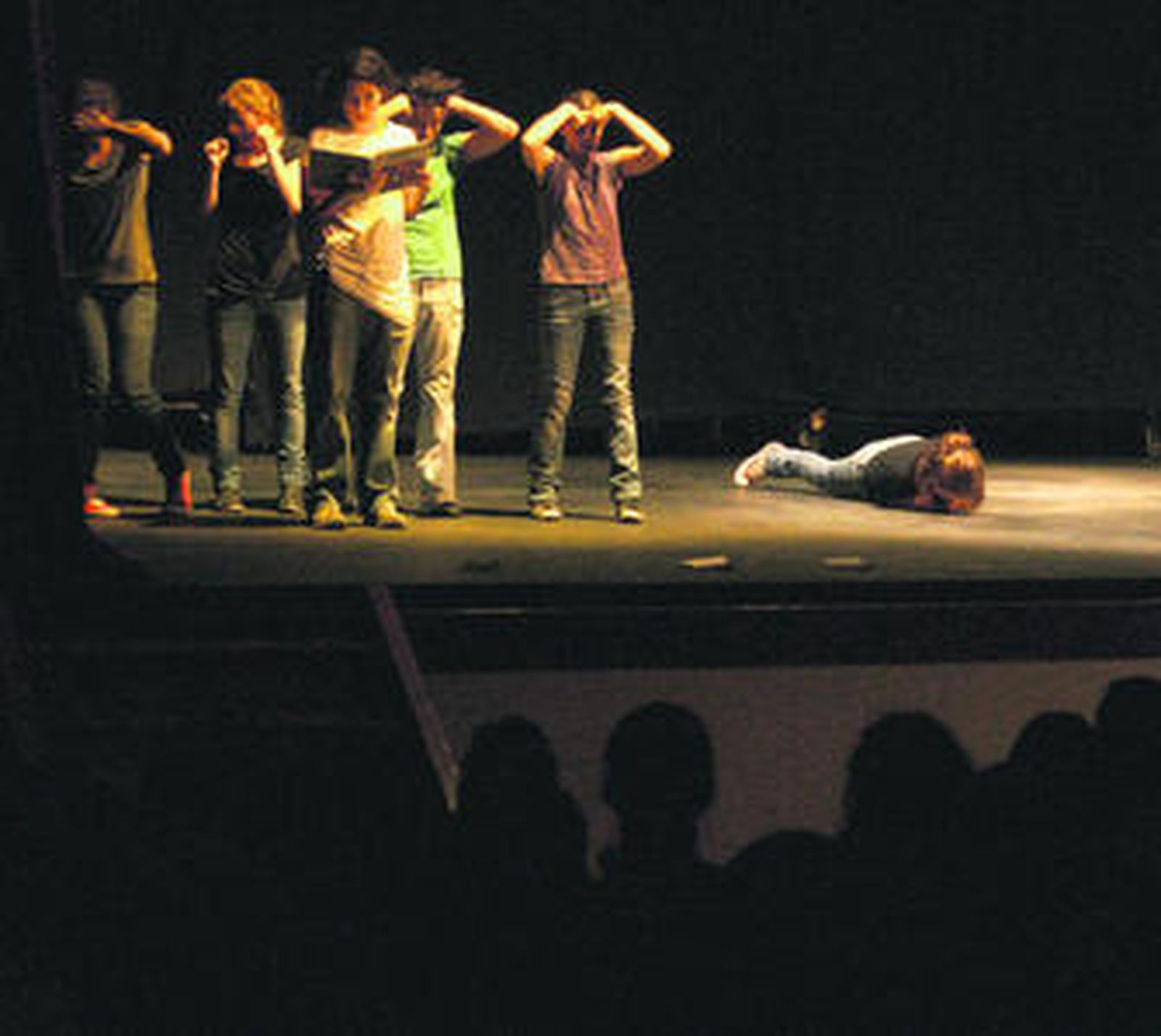 El teatro entró ayer en el centro penitenciario de Albolote.