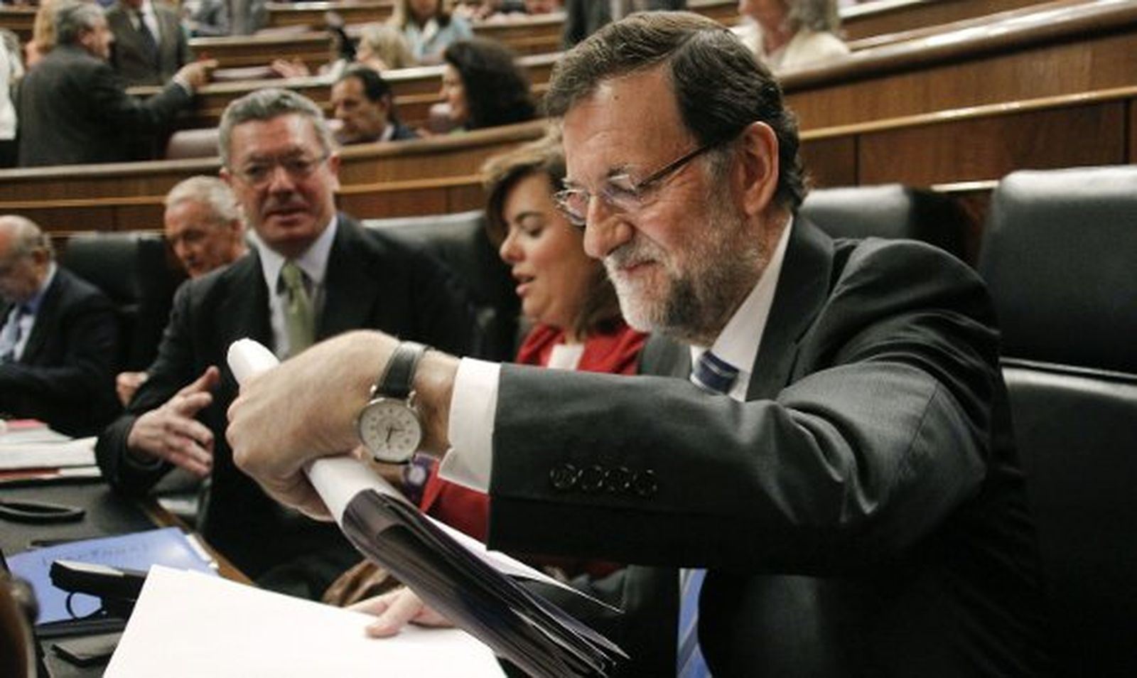 Rajoy: "No hay ningún cambio de rumbo, pero sí se presenta un nuevo escenario"