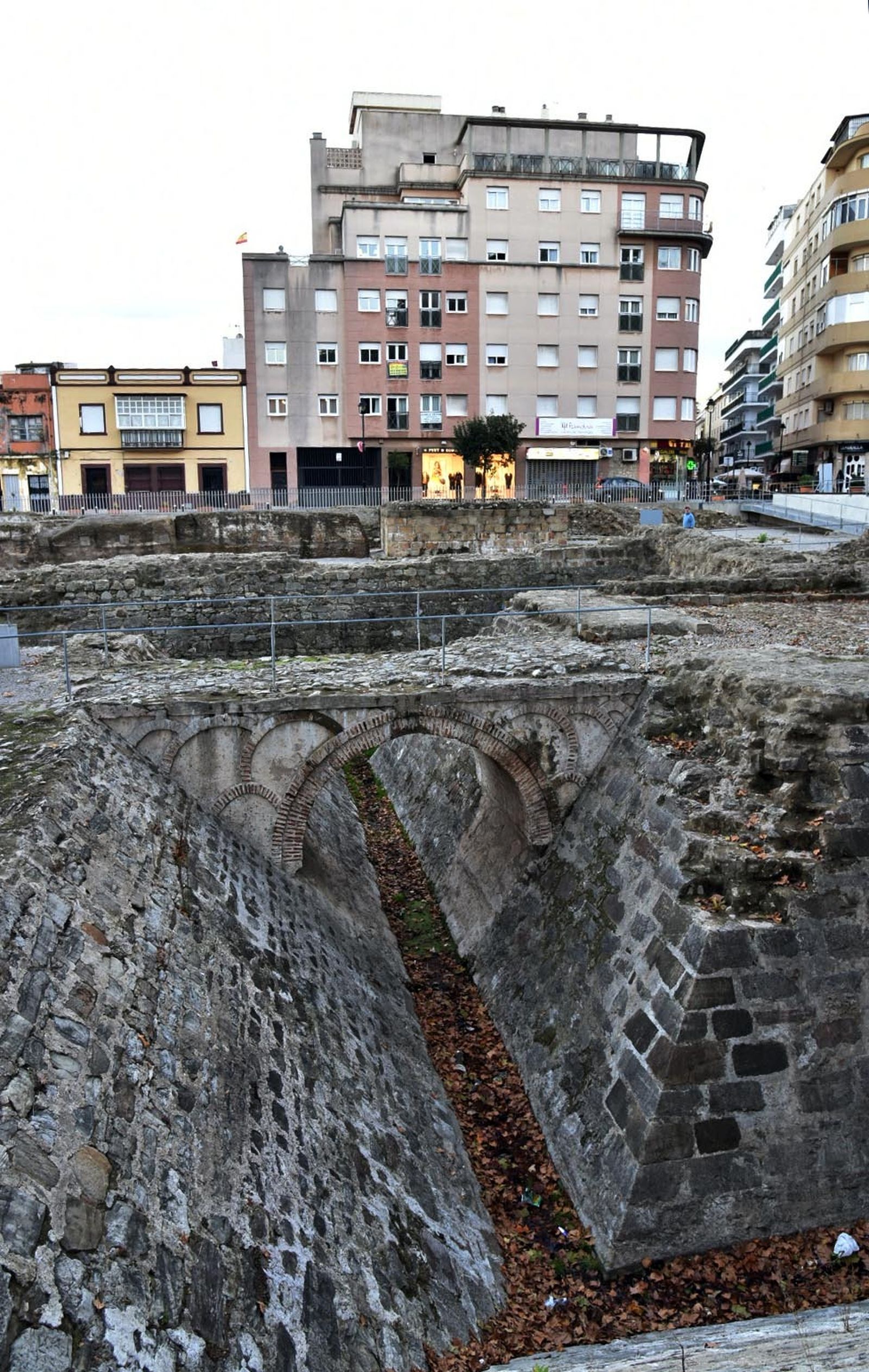 El Parque Arqueológico de la Murallas Medievales de Algeciras.