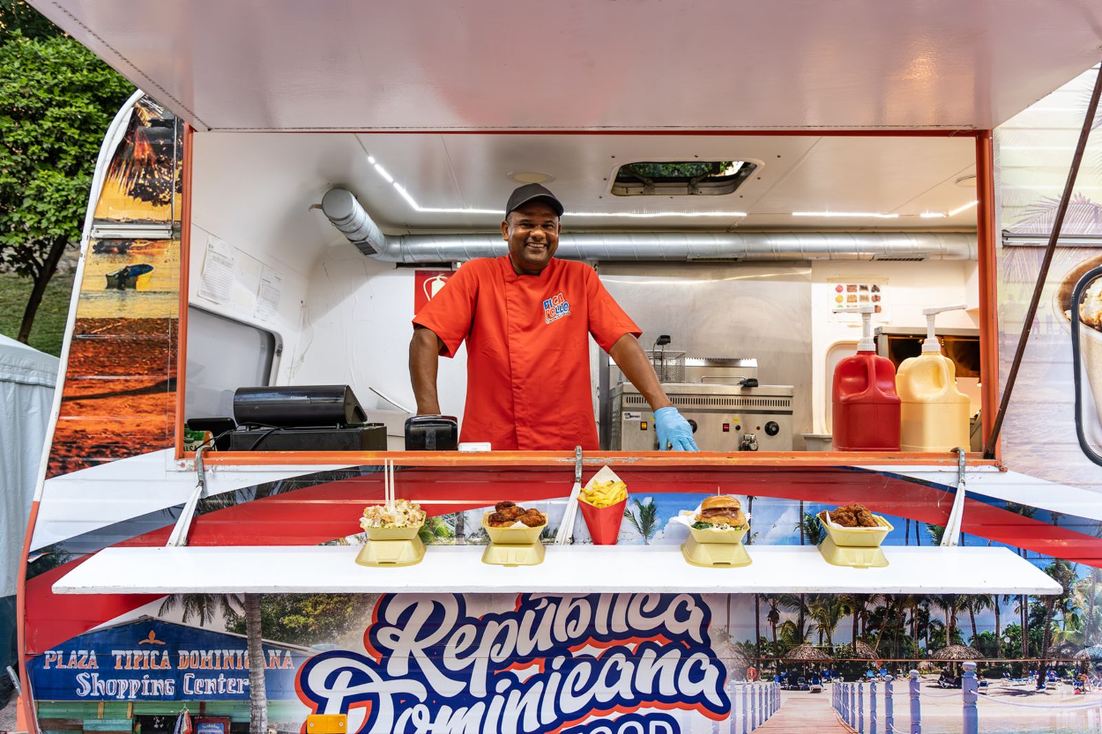 El Festival Mundial de Foodtrucks, en el Paseo de las Bicicletas, en imágenes