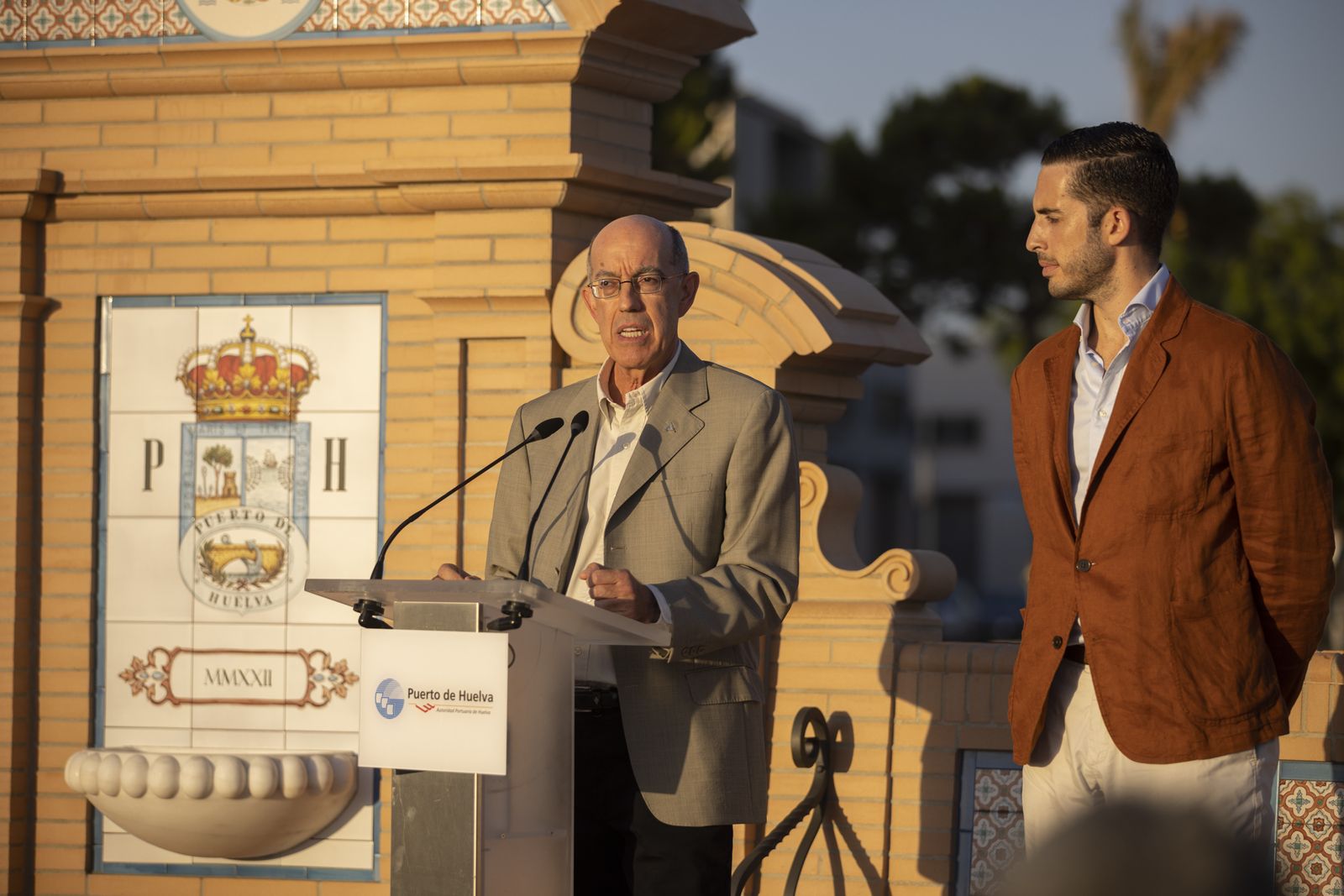 Imágenes de la inauguración De la Fuente de las Naciones en el Paseo de la Ría