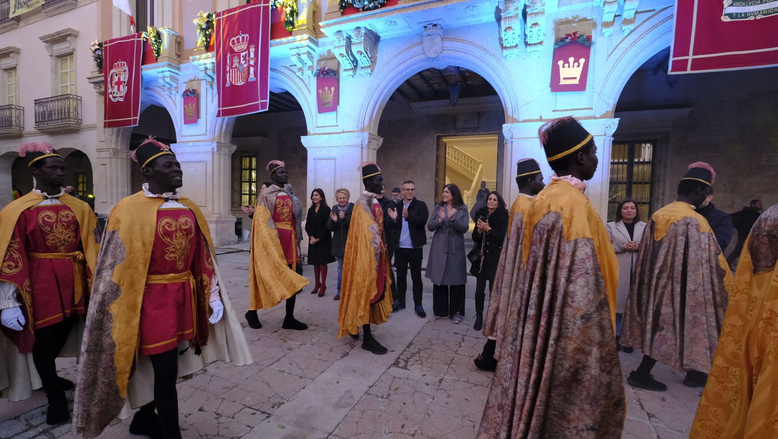 Fotogalería de la Cabalgata de Reyes Magos en Almería