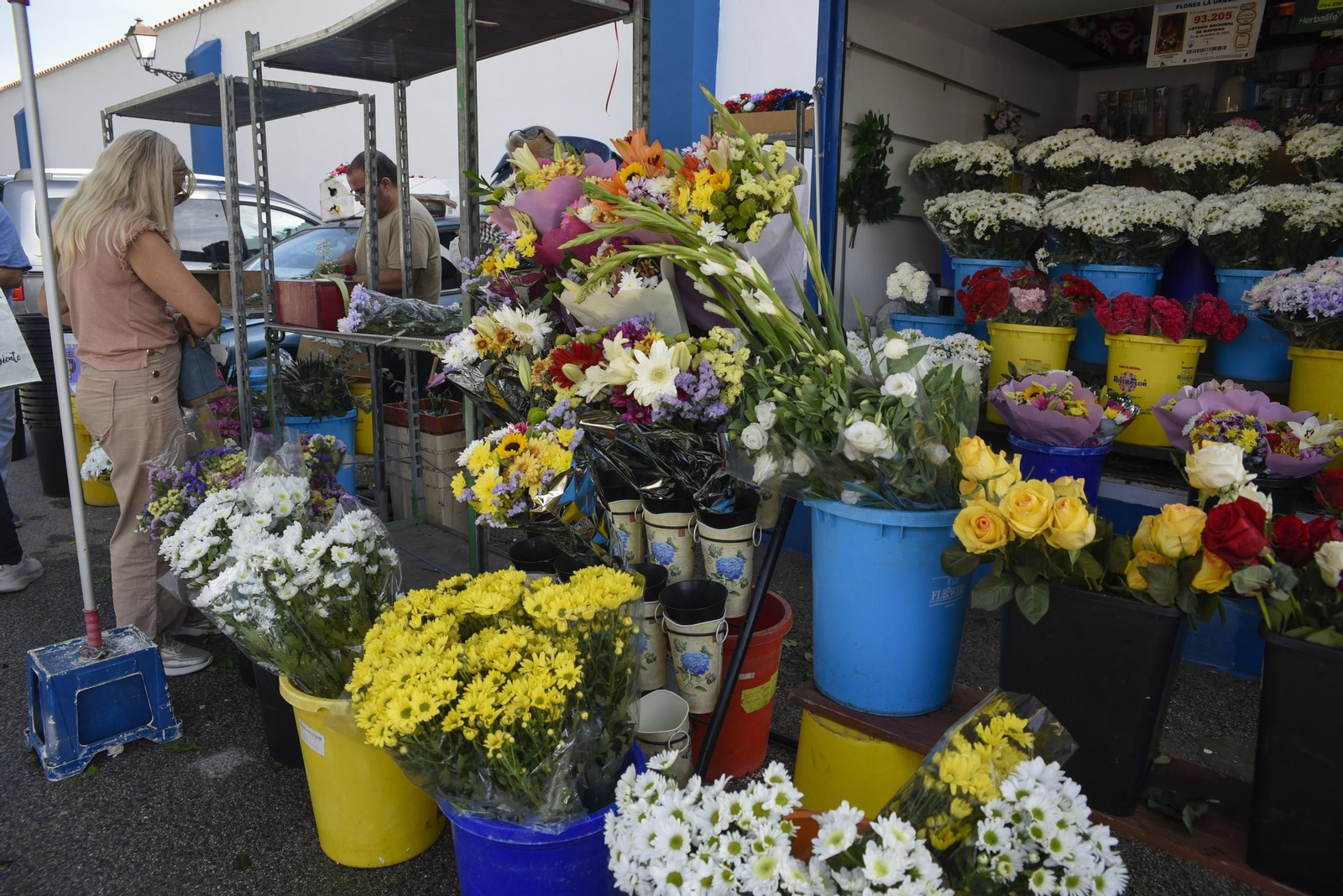 Fotos del Día de Todos los Santos en La Línea