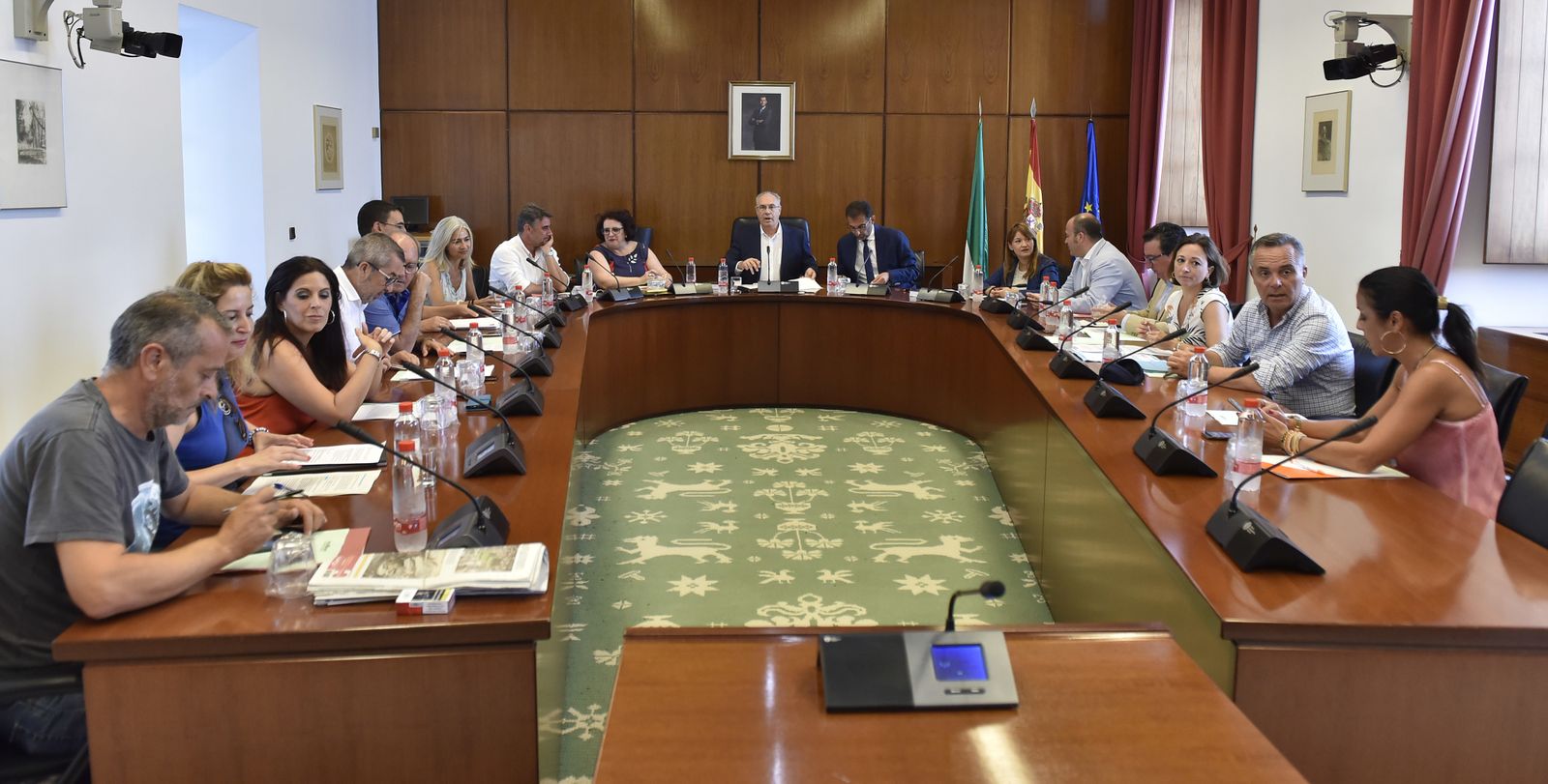 Reunión de la Diputación Permanente del Parlamento andaluz.