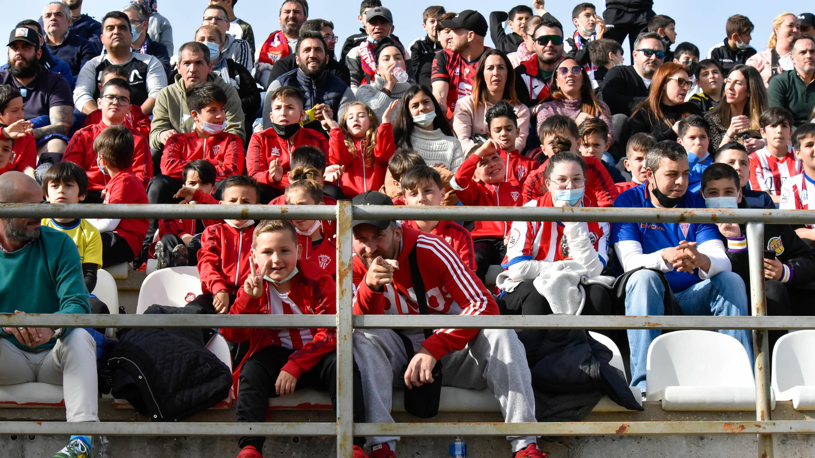 Las mejores fotos del Algeciras CF - Linares Deportivo