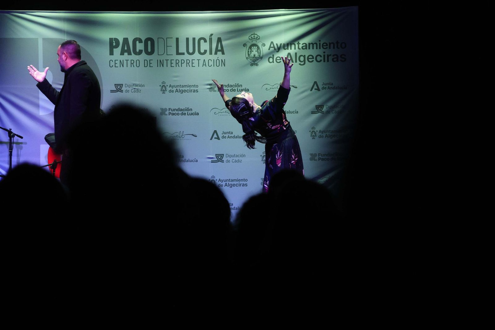 Fotos del espectáculo "Para ti, Paco" de Noelia Sabarea en Algeciras