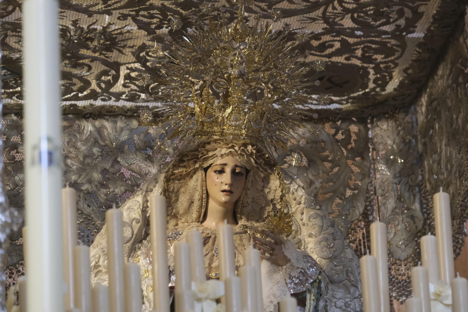 La Virgen de la Paz y Esperanza de Córdoba, coronada.