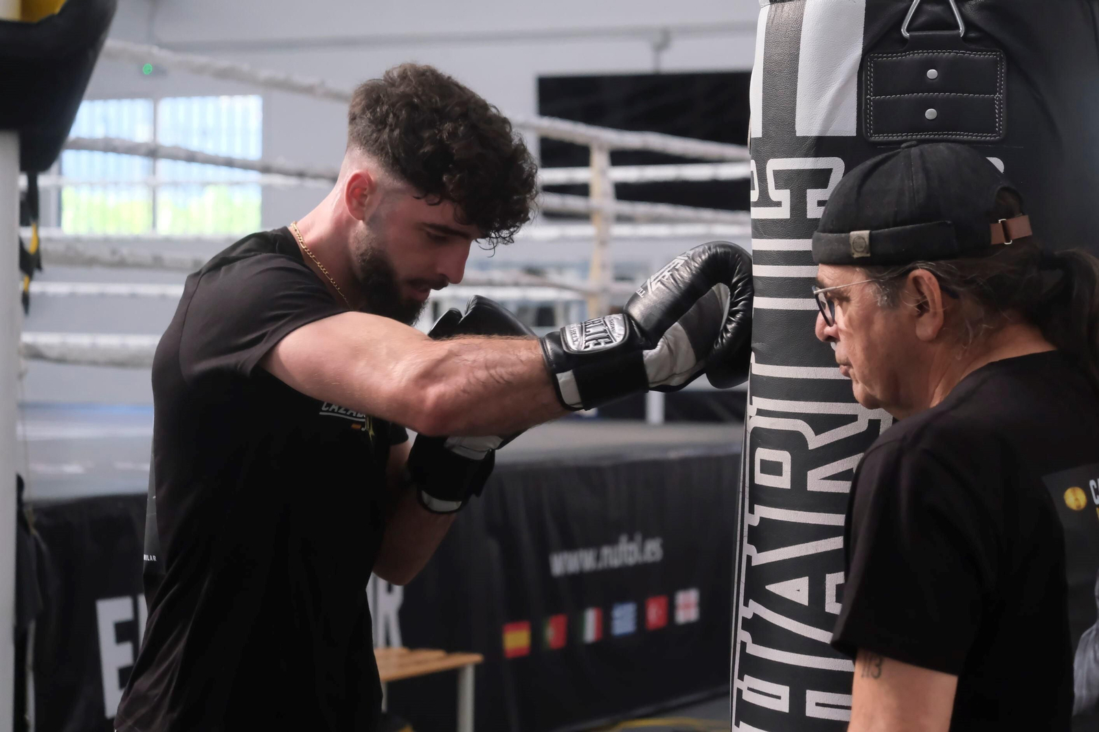 José Luis Navarro Jr., durante un entrenamiento junto a Ricardo Sánchez Atocha. José Luis Navarro Jr., durante un entrenamiento junto a Ricardo Sánchez Atocha.