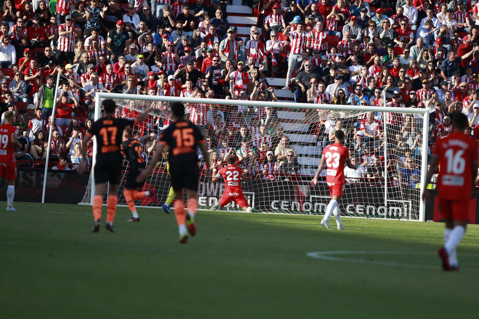 Fotogalería del partido de la Liga Santander, U.D. Almería-Valencia
