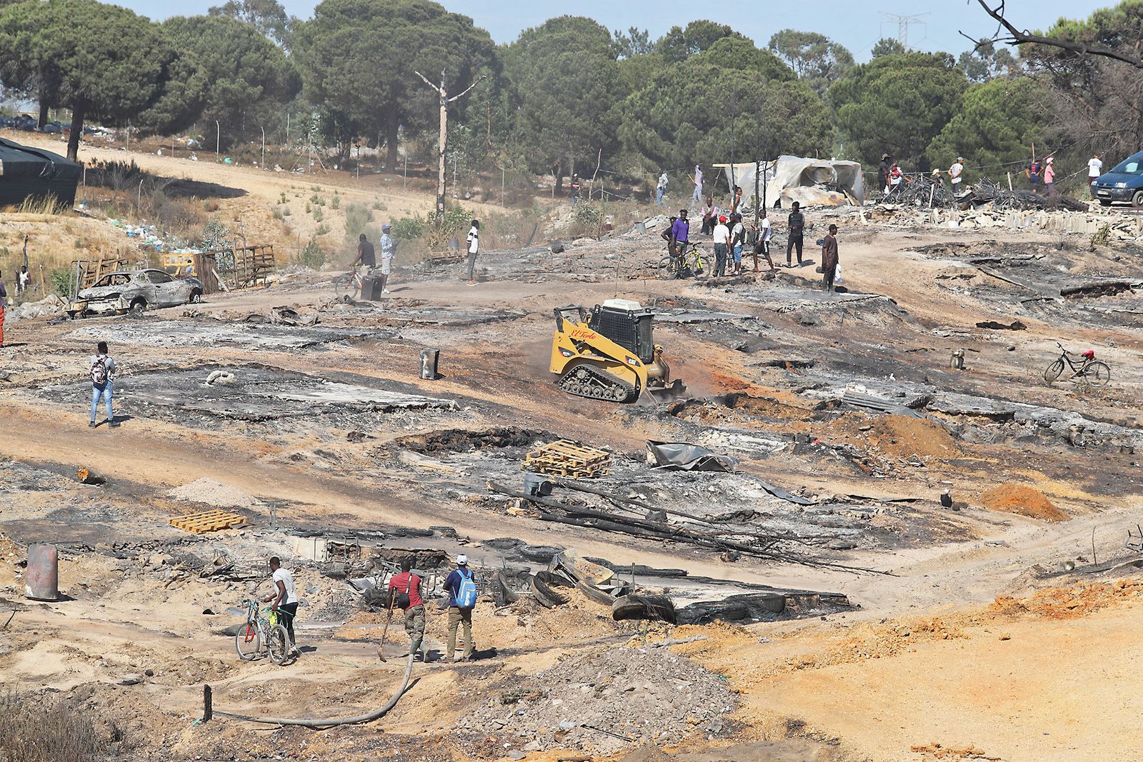Así quedó el asentamiento de chabolas en Palos de la Frontera tras el incendio