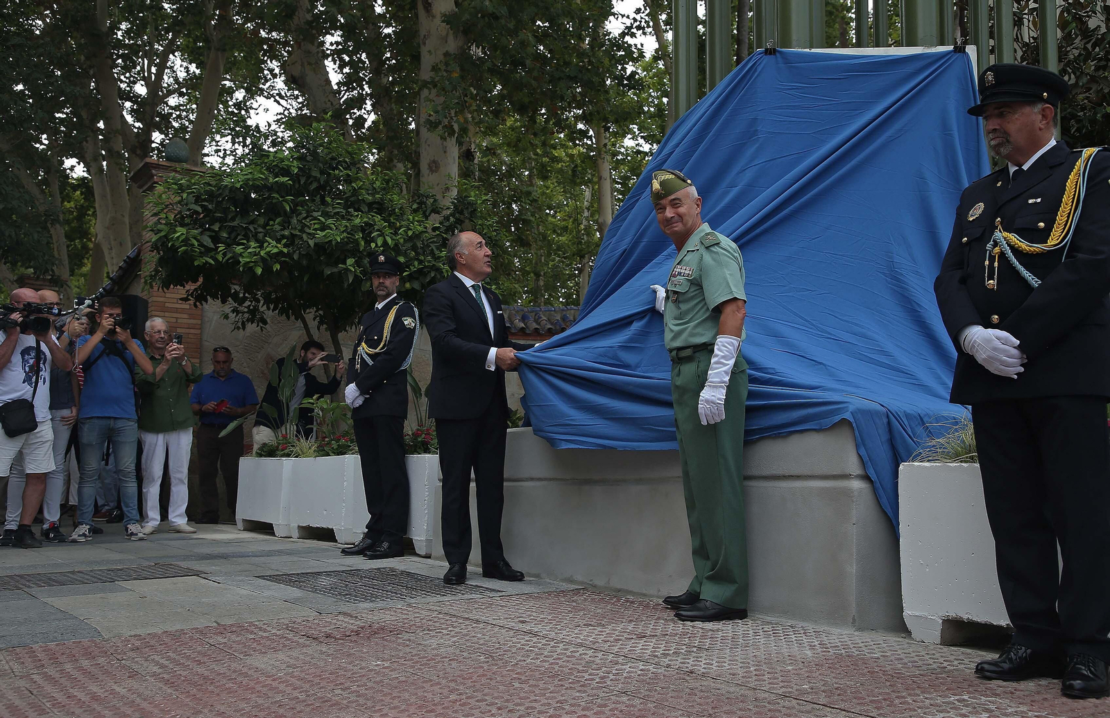 Fotos de la inauguración del monumento a la Legión en Algeciras