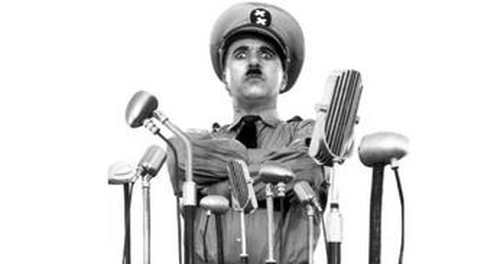 Charles Chaplin, en 'El gran dictador'.