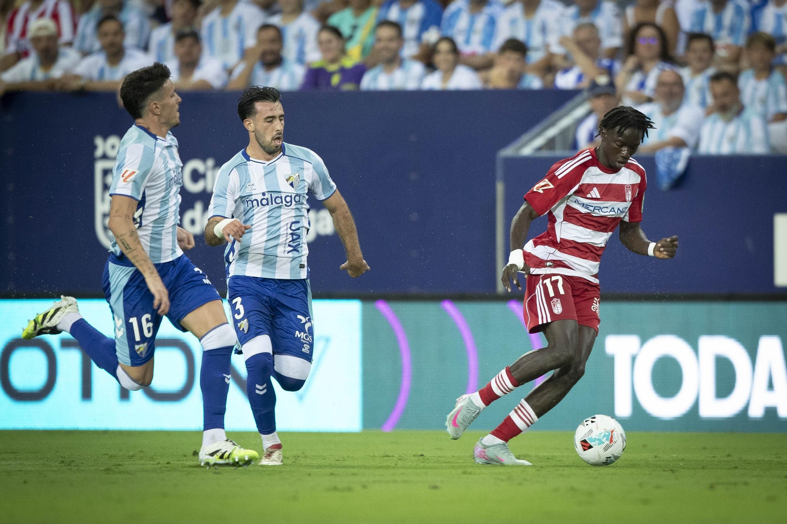 Las mejores imágenes del Málaga CF-Granada CF