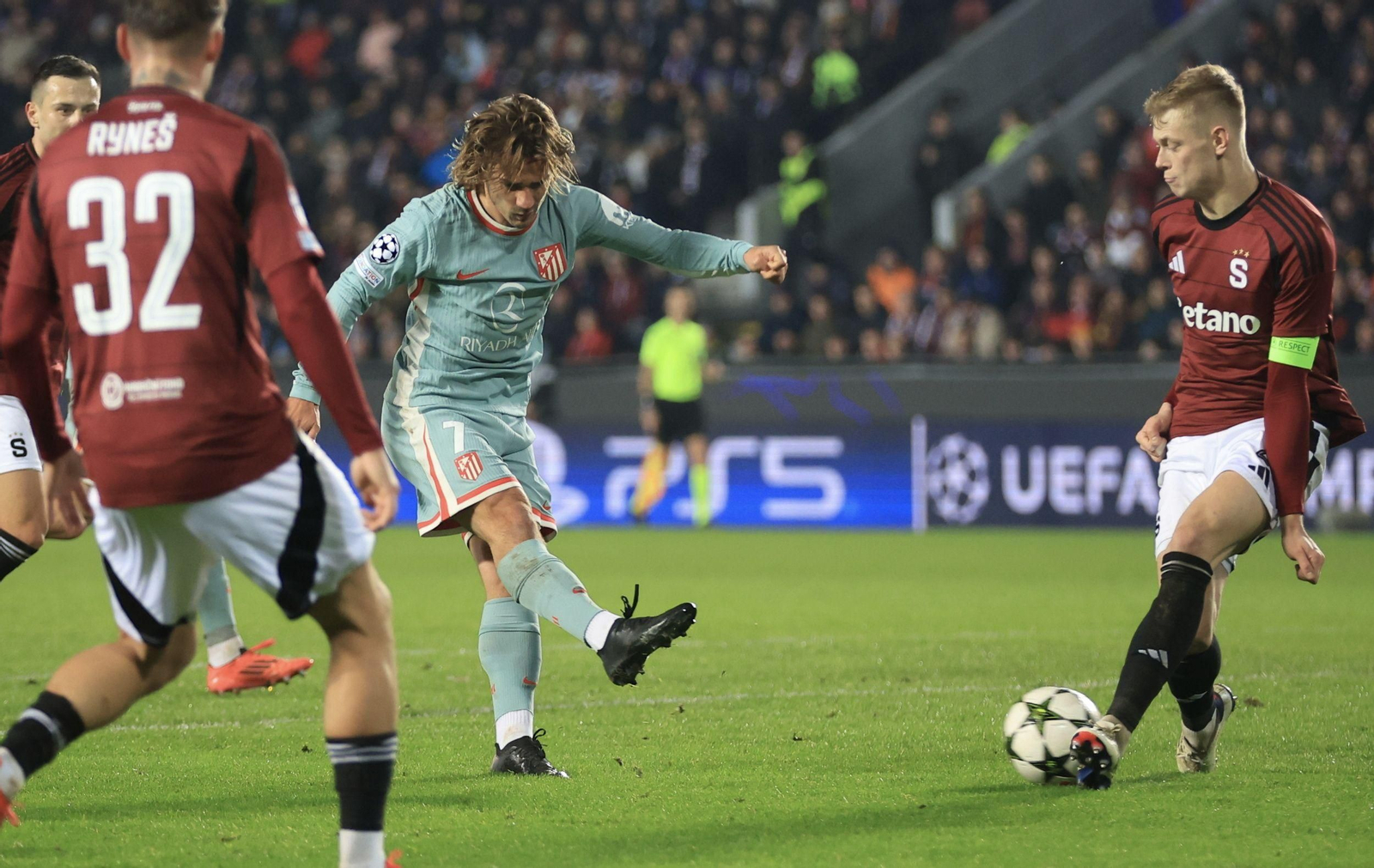 Las fotos de la goleada del Atlético de Madrid al Sparta de Praga