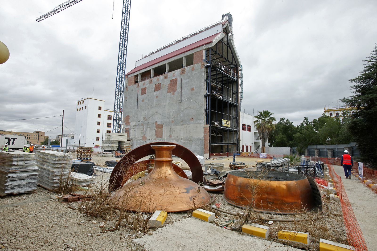 Obras en la "nueva" fábrica de Cruzcampo