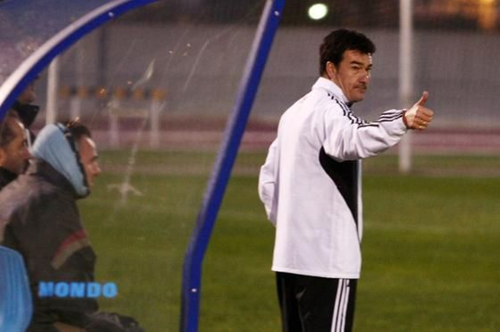 La Balona gana en Ayamonte y se pone líder provisional a la espera de lo que haga el Pozoblanco./Fotos:Alberto Domínguez

Foto: Alberto Dominguez