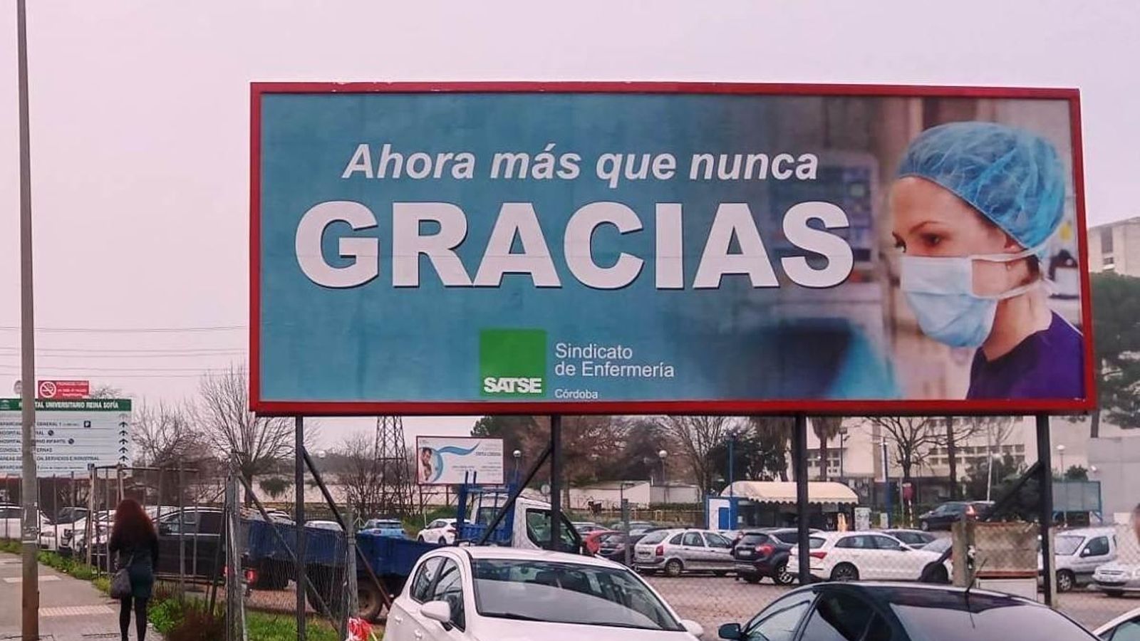 Uno de los carteles. Uno de los carteles.