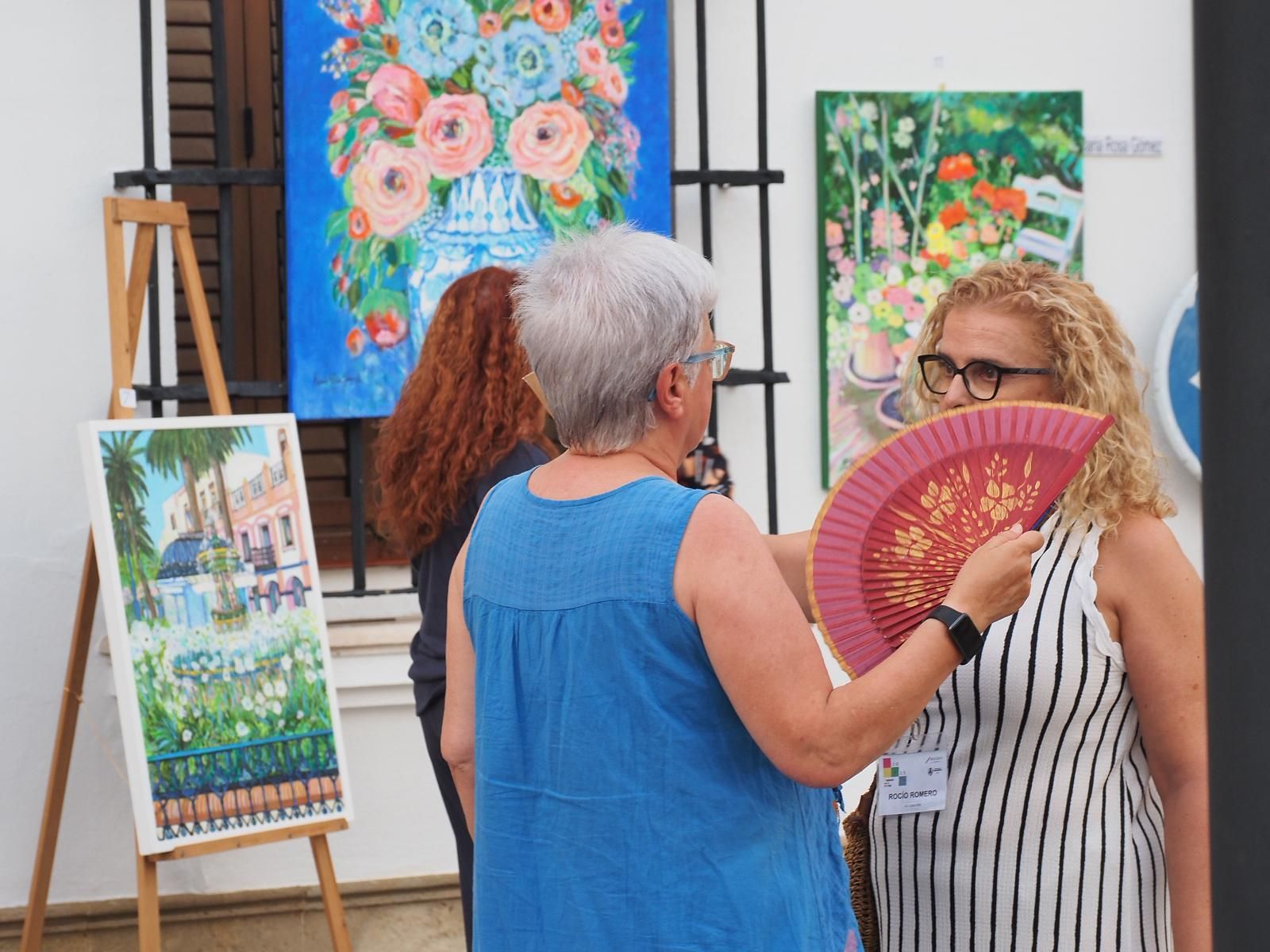 Paseo por el Arte de Ayamonte, el mayor museo efímero a cielo abierto, en imágenes