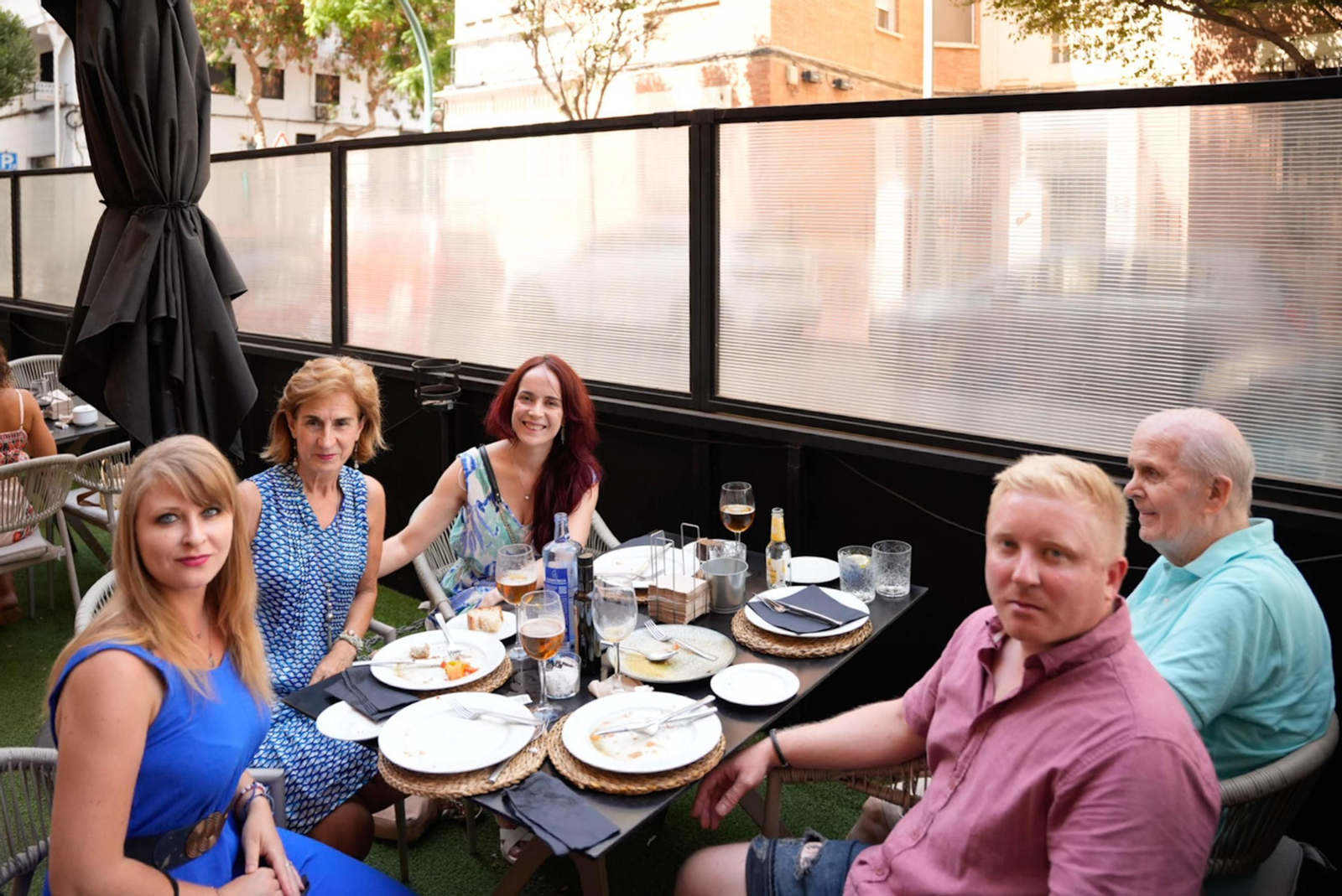 Así viven los almerienses el primer sábado de la Feria del Mediodía