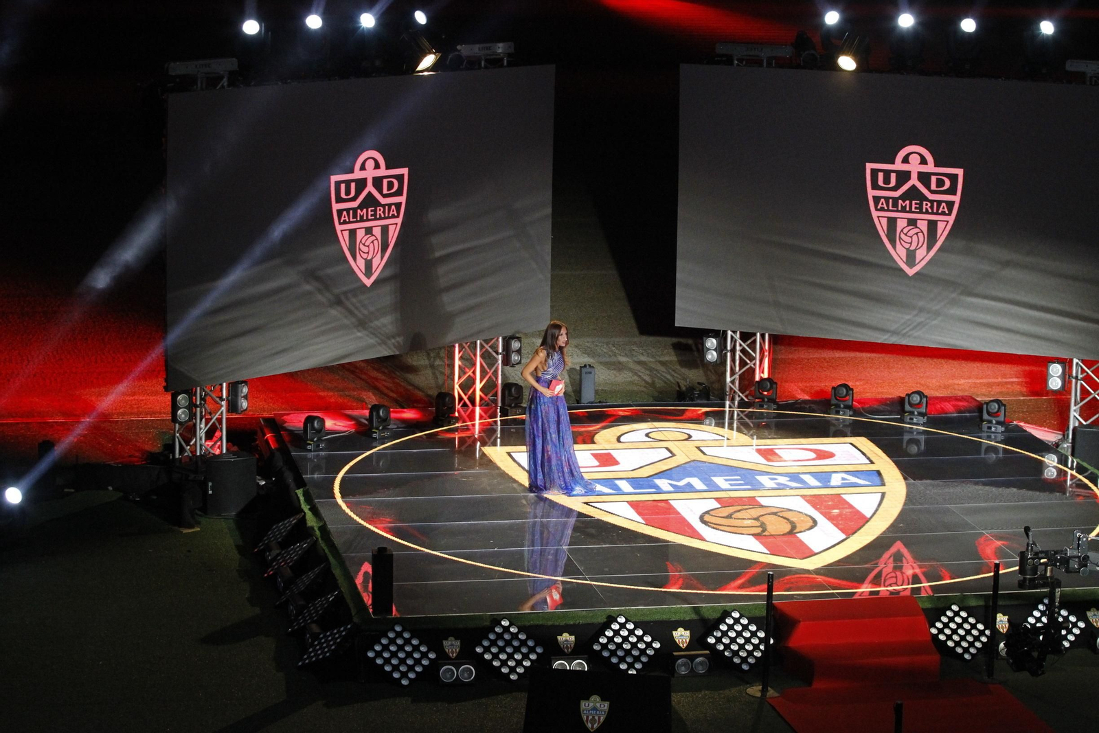 Fotogalería presentación remodelación Estadio Mediterráneo