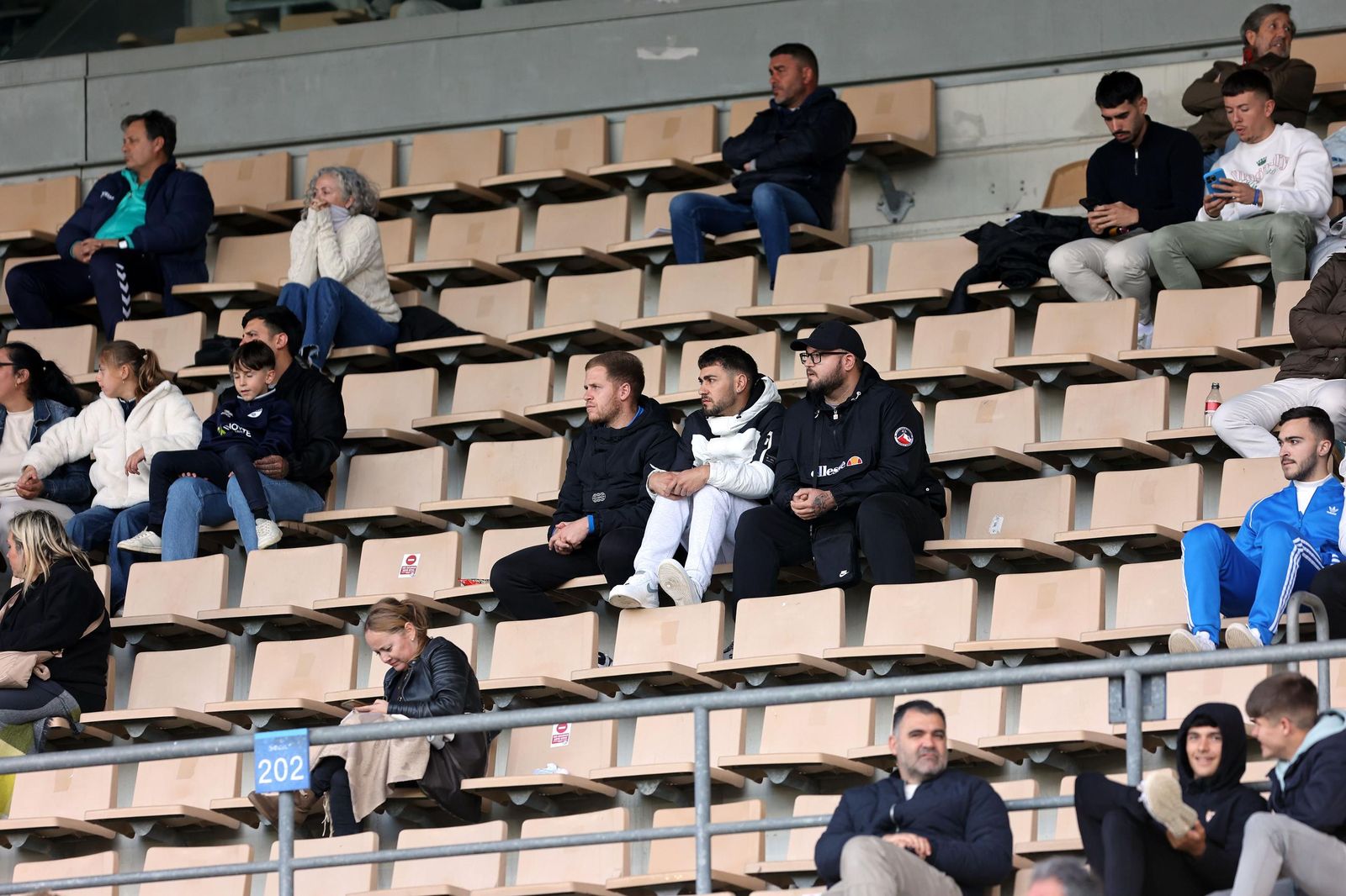 Búscate en el Xerez DFC contra el Club Atlético Antoniano en Chapín