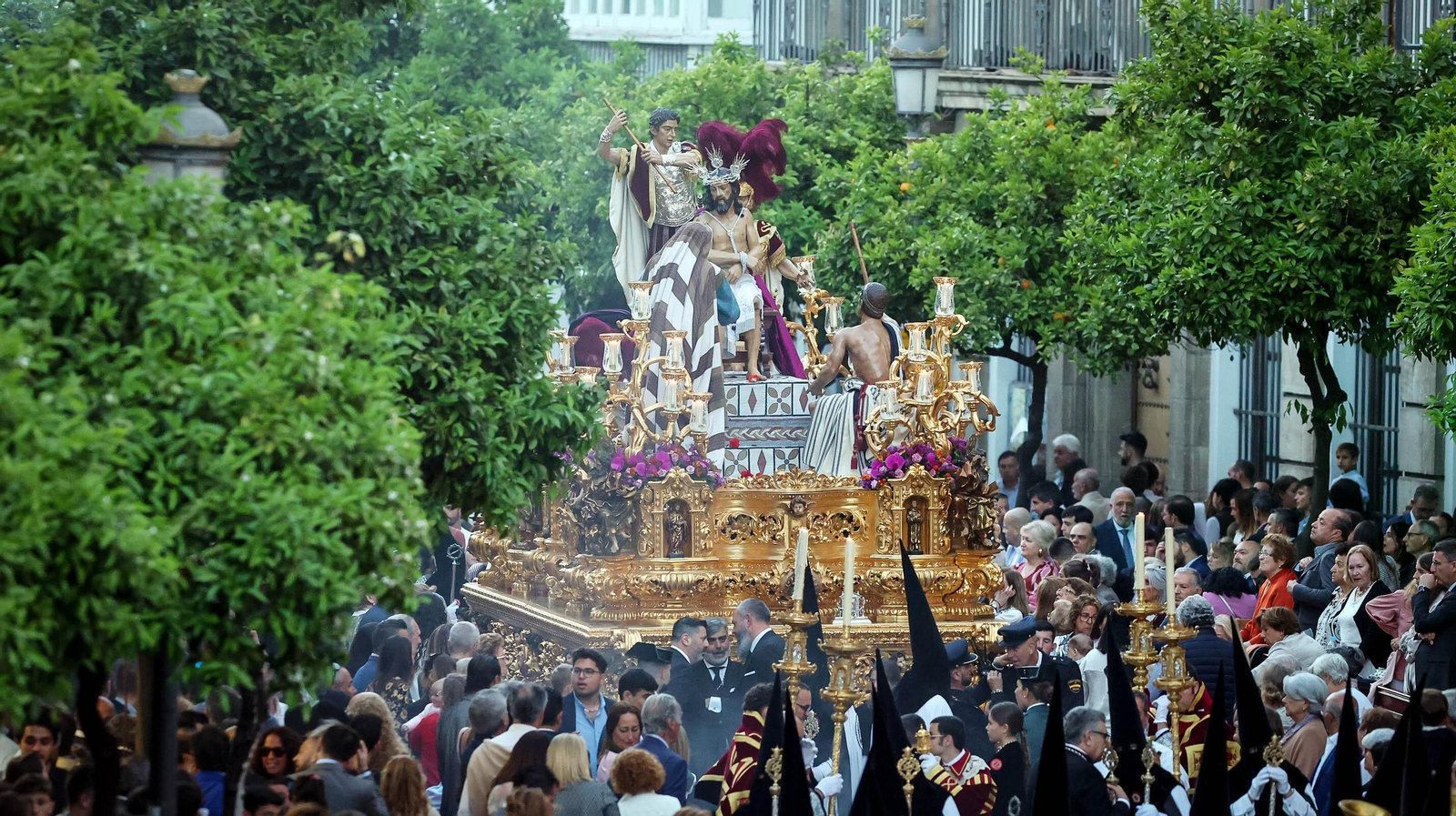 Semana Santa 2025 en Jerez: Itinerarios y Horarios del Domingo de Ramos