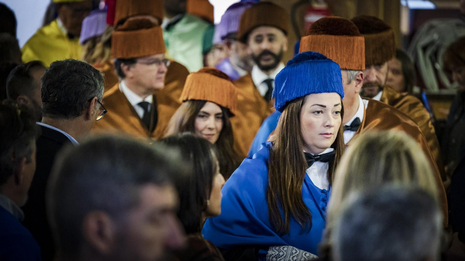 Las mejores imágenes del acto de investidura de doctorados por la UCA