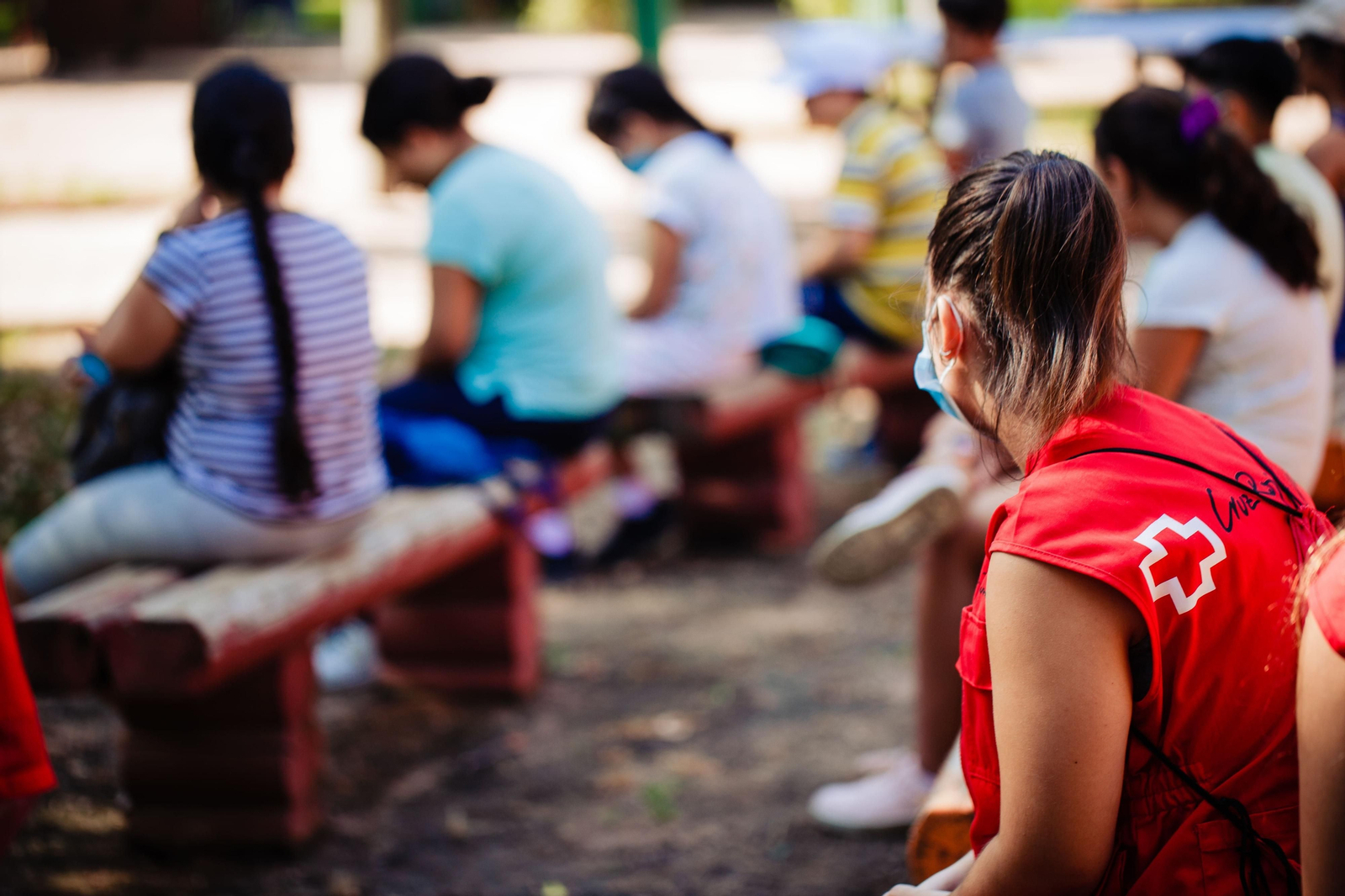 Voluntarios de Cruz Roja Juventud en Córdoba dan talleres contra el acoso escolar para jóvenes. Voluntarios de Cruz Roja Juventud en Córdoba dan talleres contra el acoso escolar para jóvenes.