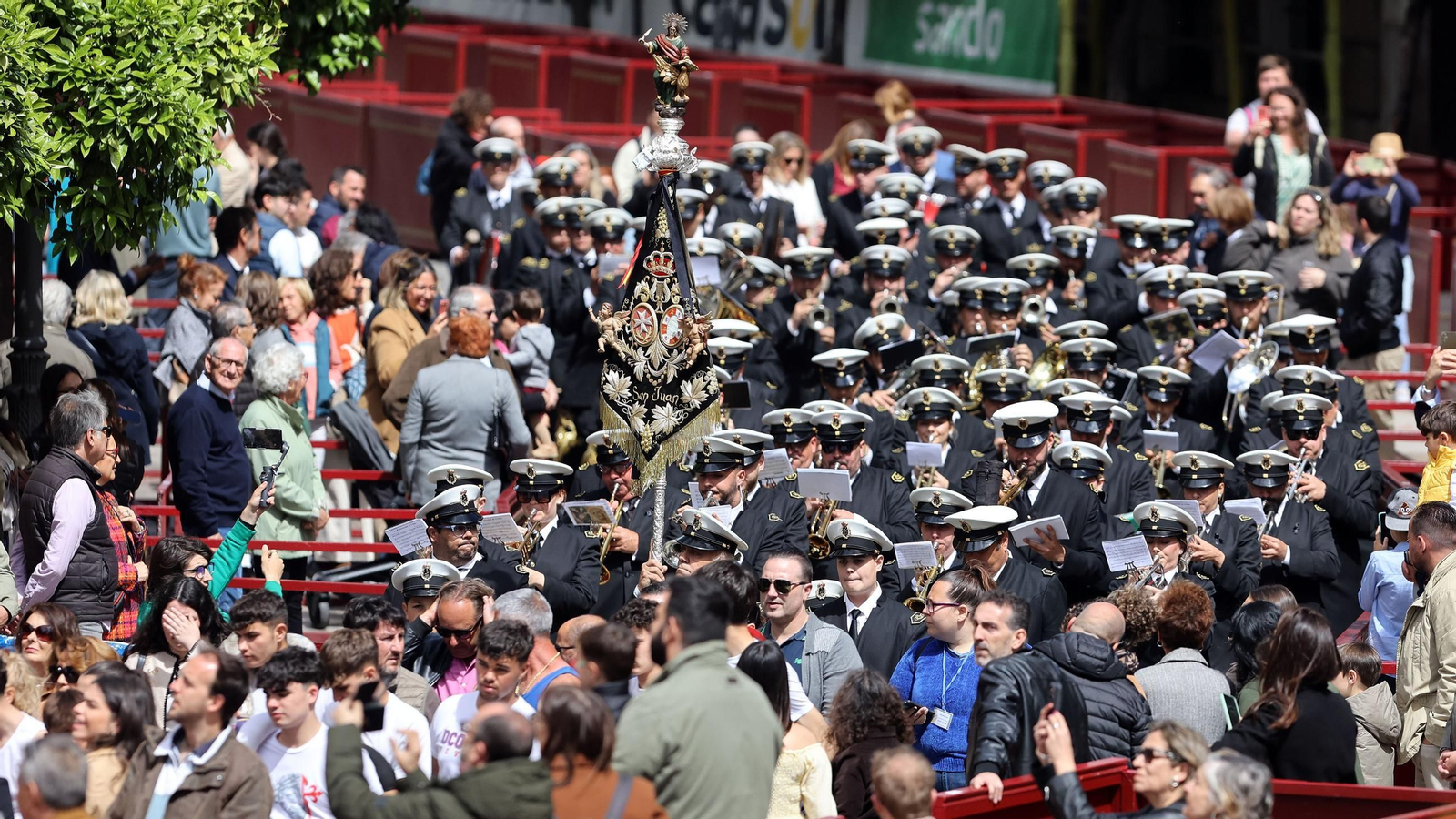 Imágenes de la Hermandad del Resucitado en el Domingo de Resurrección de Jerez 2025