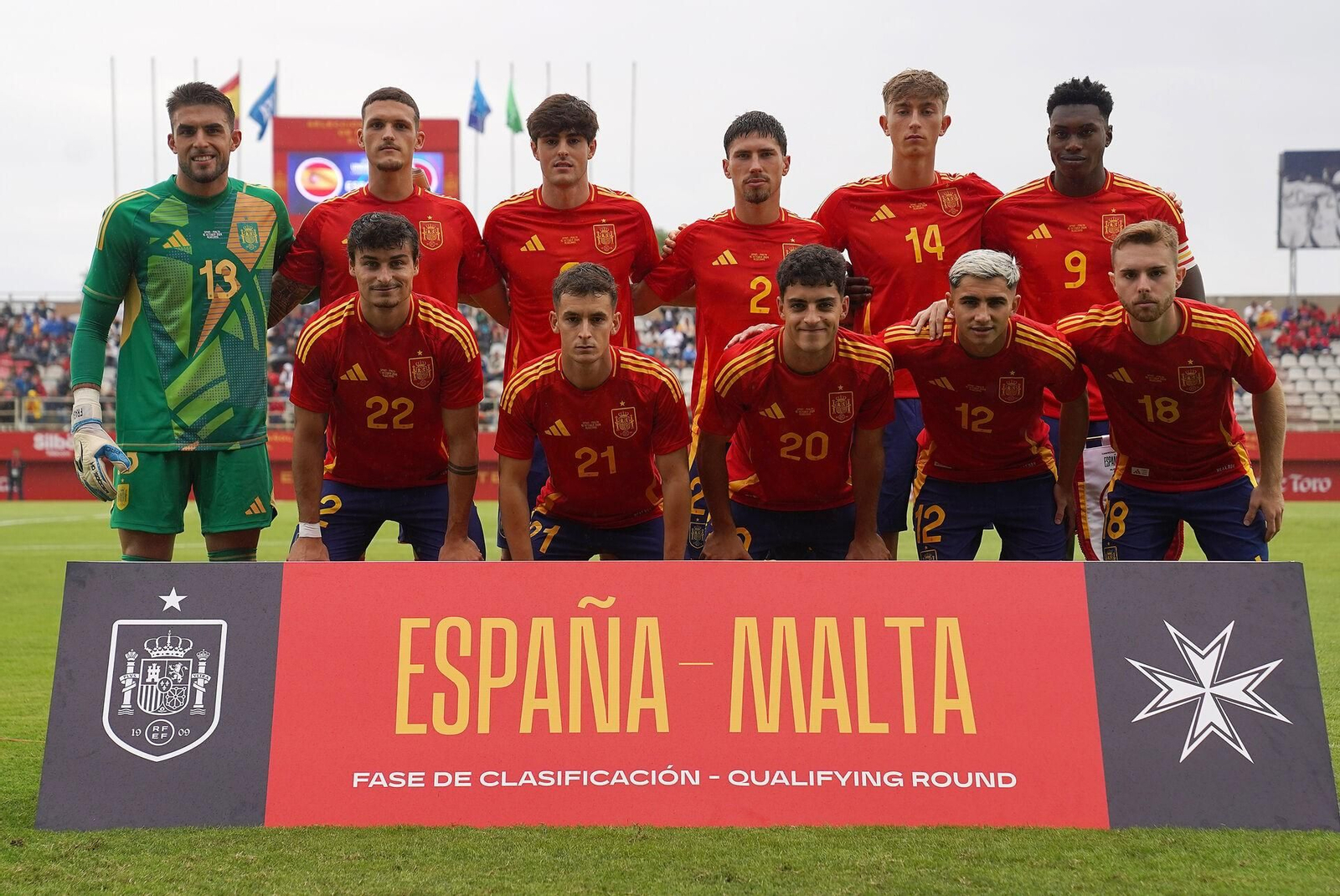 Roberto, debut y gol con España sub 21