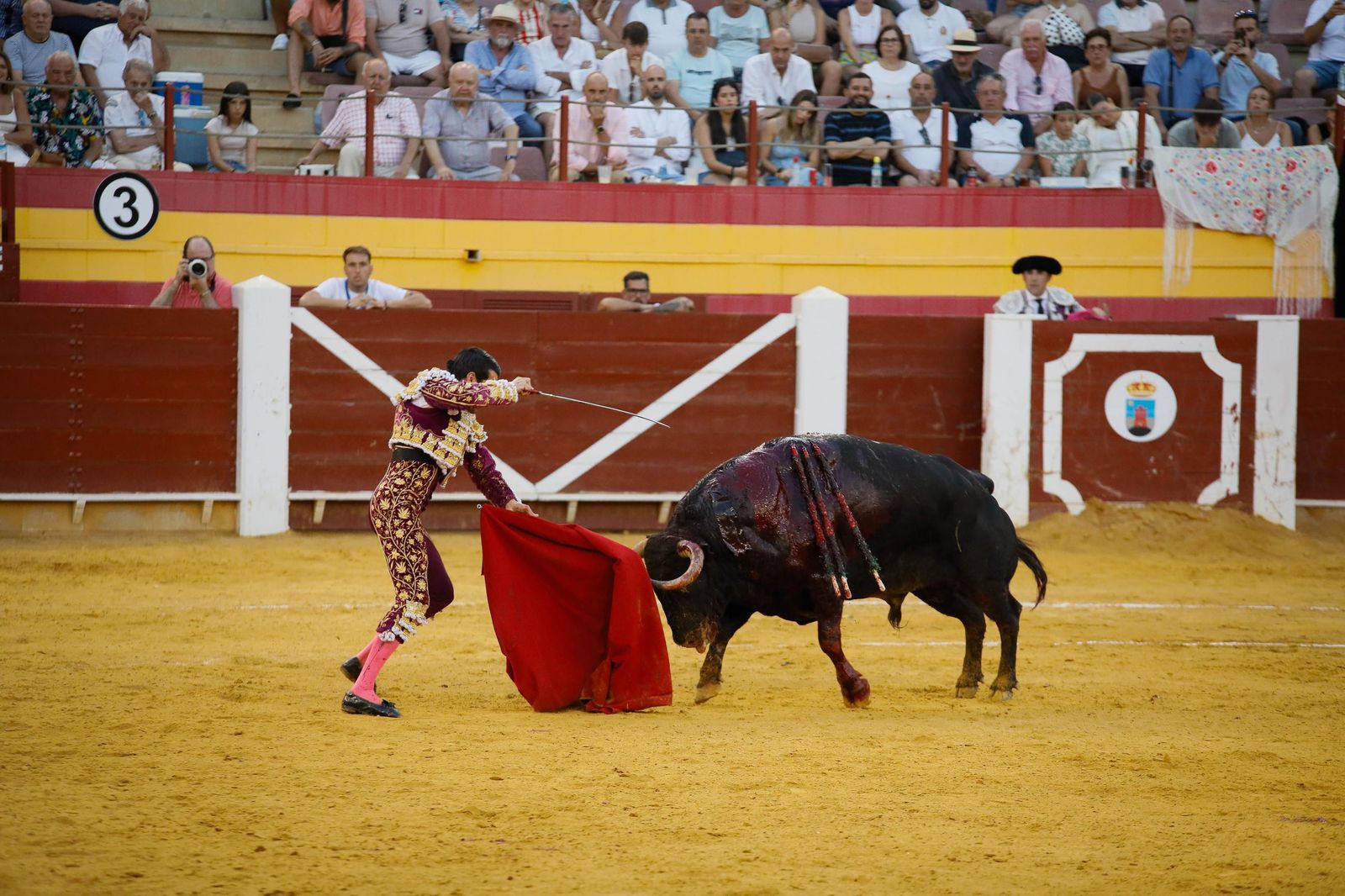 Corrida de toros en Roquetas, en imágenes