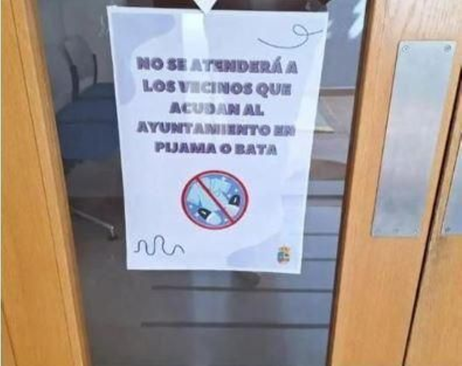 Cartel polémico de Marchal