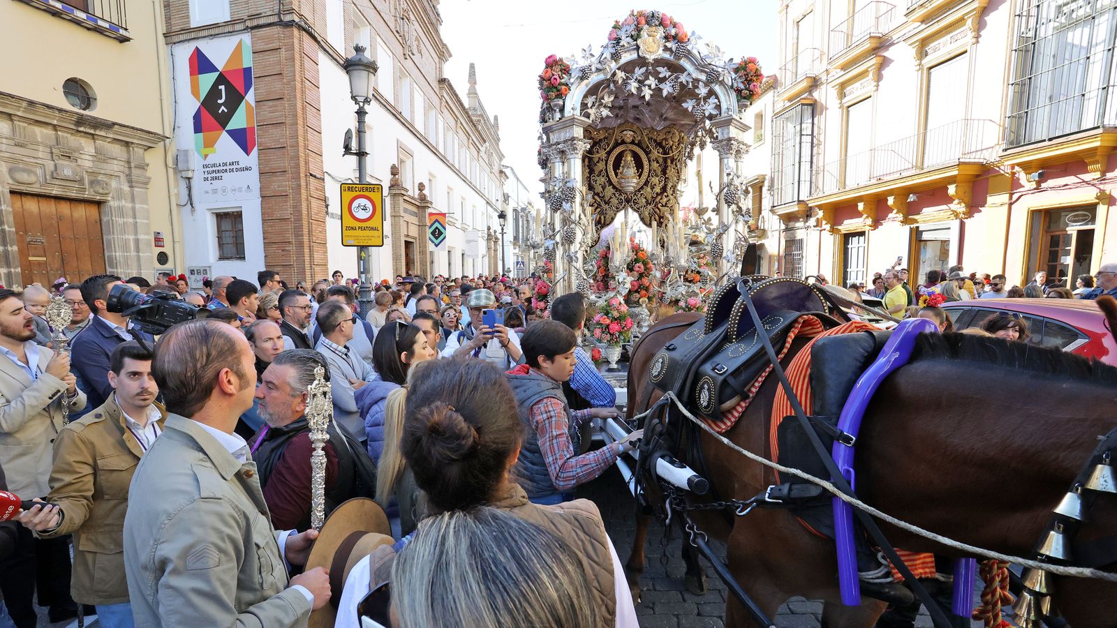 La Hermandad del Rocío de Jerez inicia su camino