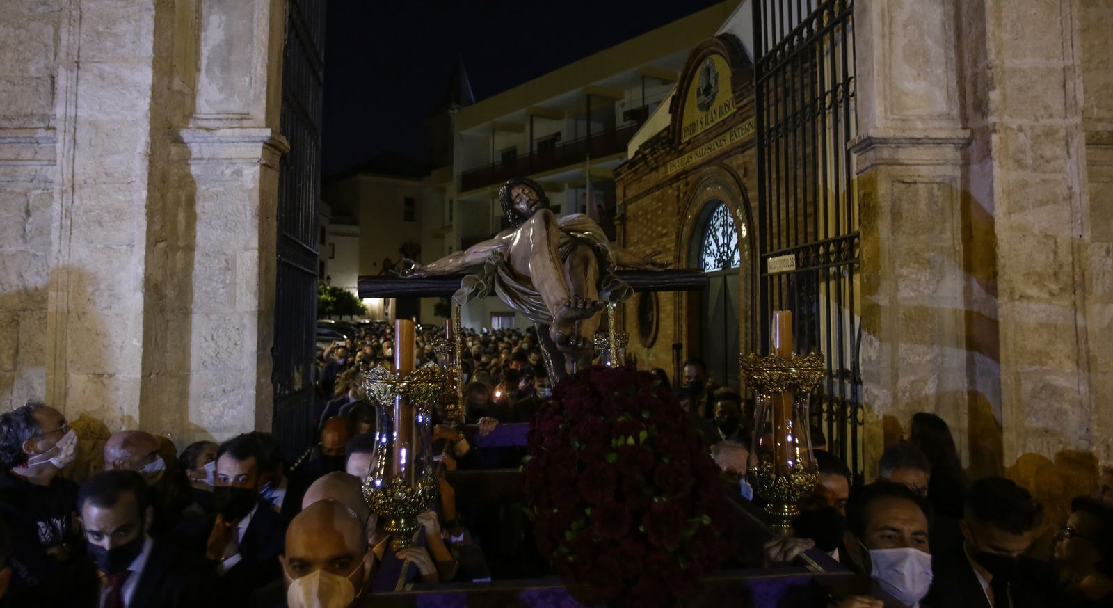 Viacrucis del Cristo de la Cinco Llagas