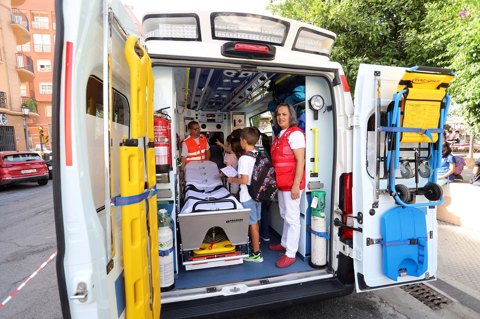 Imágenes de la celebración del Día de la Banderita de la Cruz Roja en Huelva