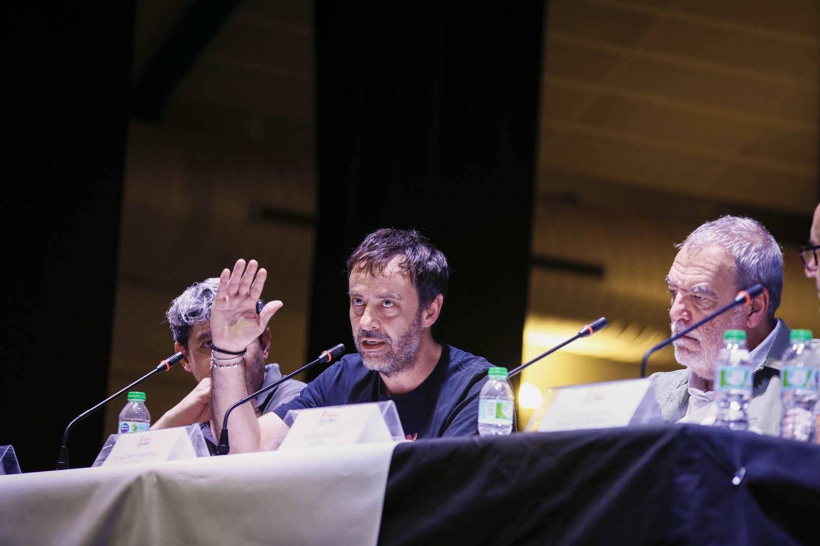 Las imágenes de la presentación del libro "El Clan" de Carmen Mola en Mojácar