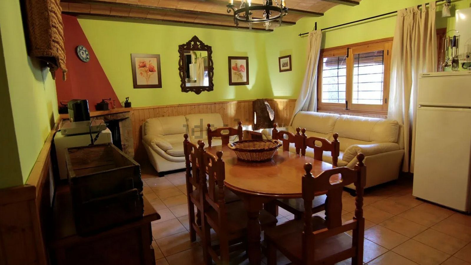 Uno de los salones de la vivienda.