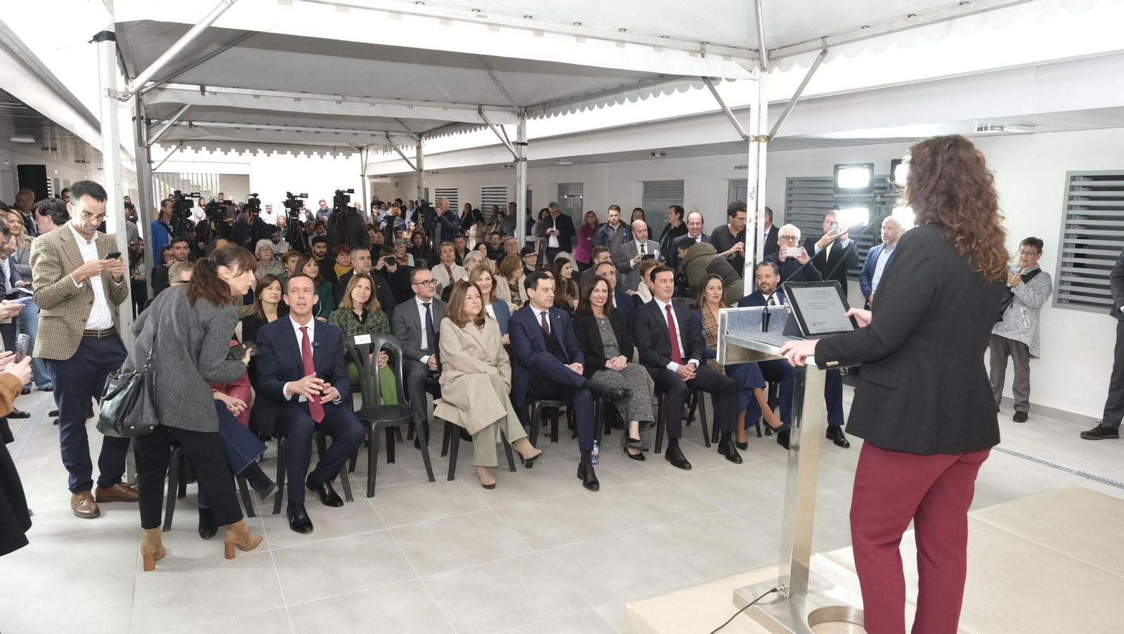 Las imágenes de la entrega de viviendas de VPO en Costacabana