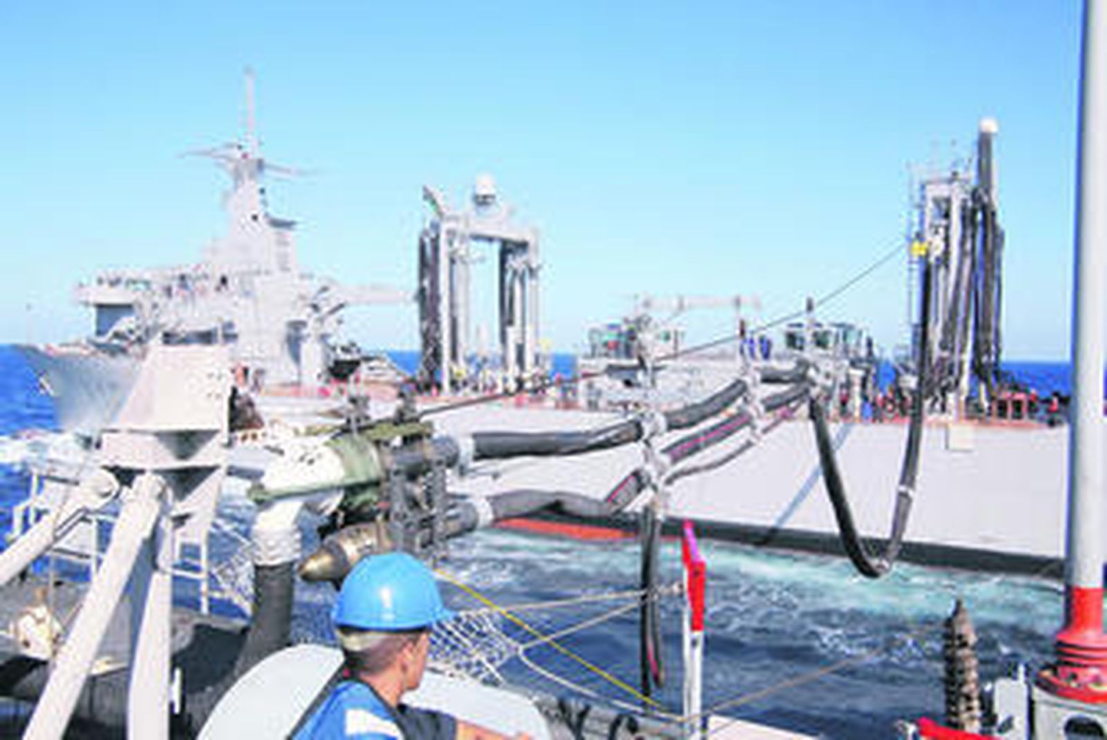 El BAC 'Cantabria', durante las pruebas de mar este fin de semana.