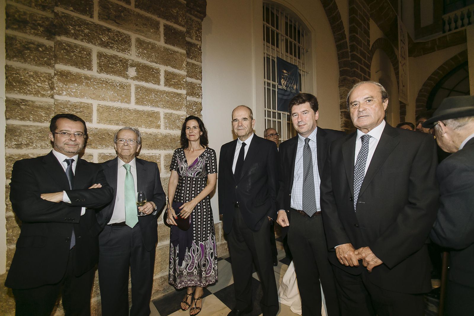 Juan Manuel Marqués, Ildefonso Marqués, Inmaculada Díaz, Manuel Chaves, Eduardo Osborne y Antonio Ponce.
