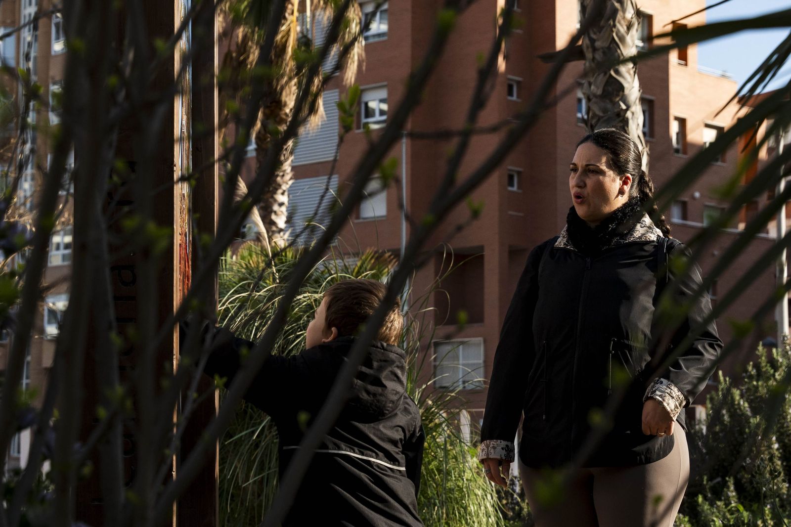 Exposición "La otra mirada" de los Fotógrafos Cofrades de Almería Focoal, en imágenes