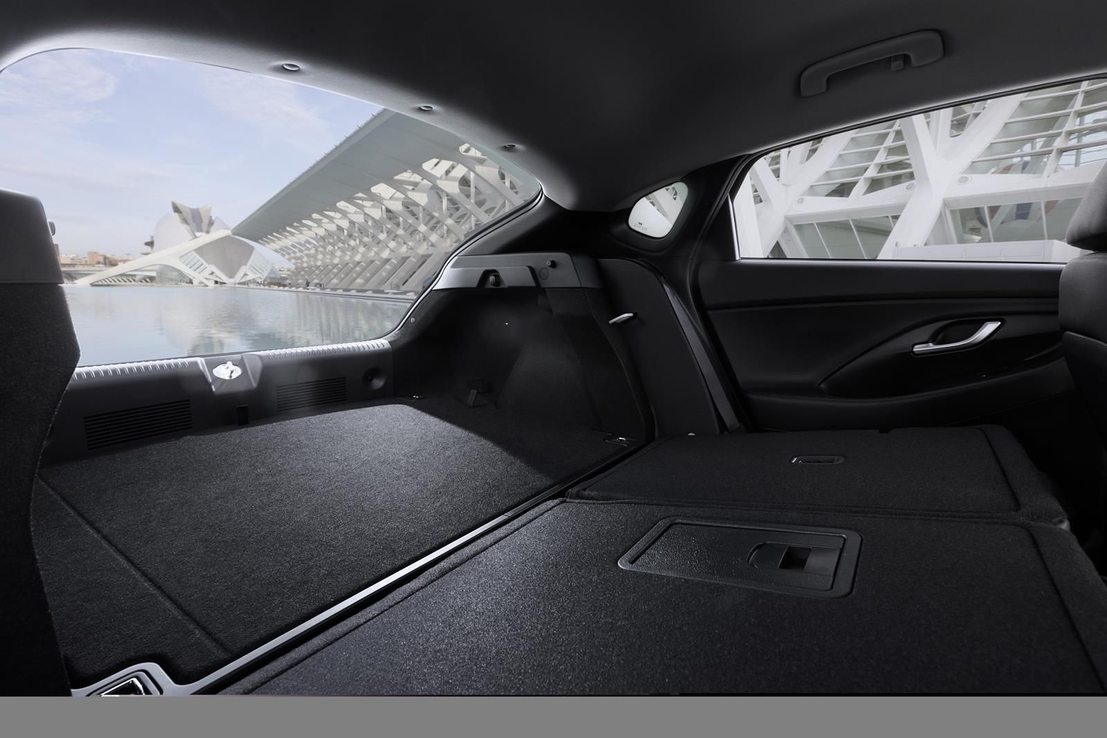 Galería de fotos del nuevo Hyundai i30 Fastback