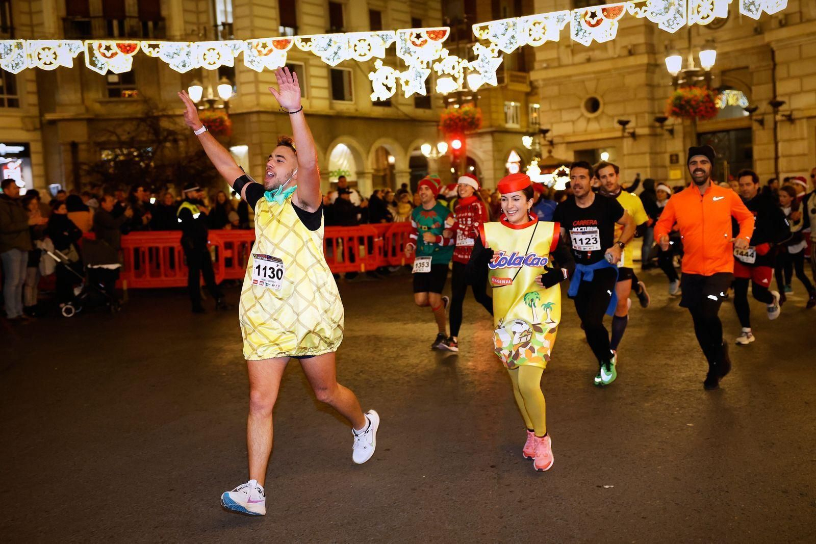 Las mejores imágenes de la Carrera Nocturna de Disfraces