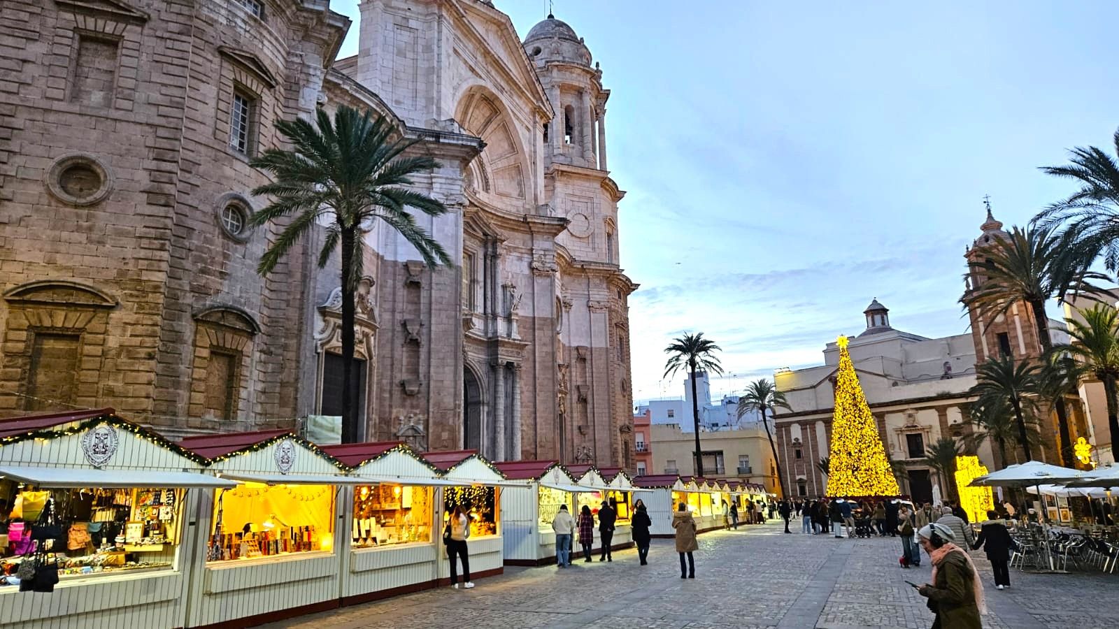 Puestos de artesanía hasta el 5 de enero en Cádiz