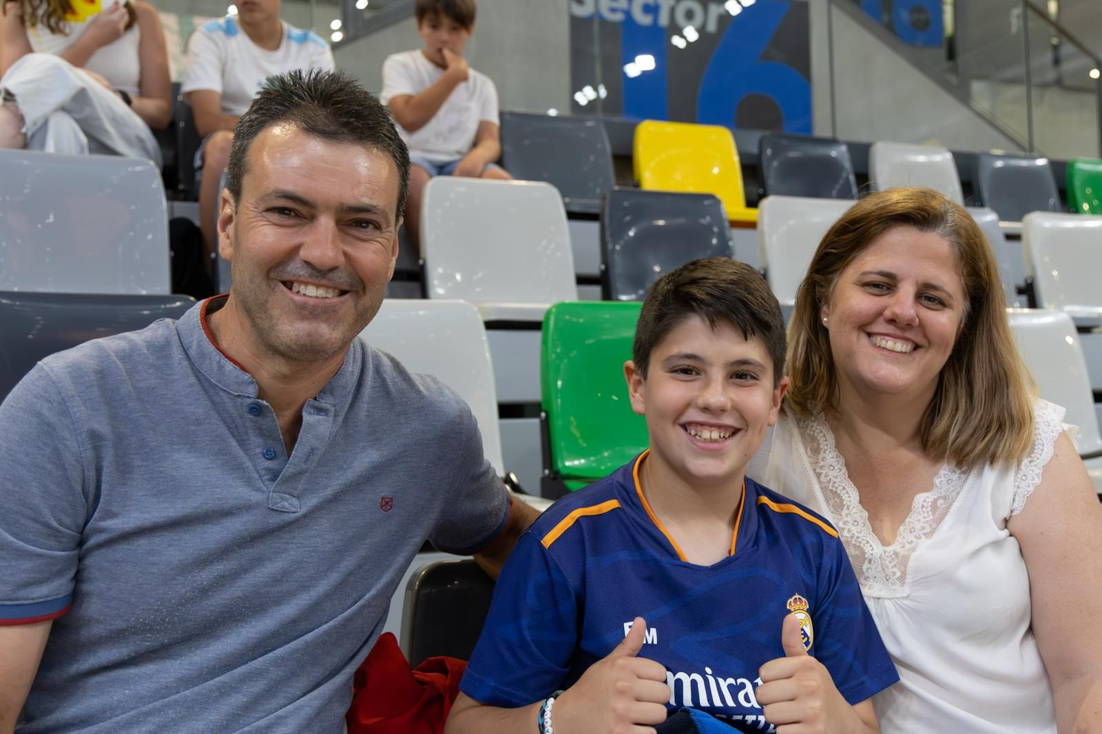 Ambientazo en la final de la Copa del Rey de balonmano de Jaén, en imágenes