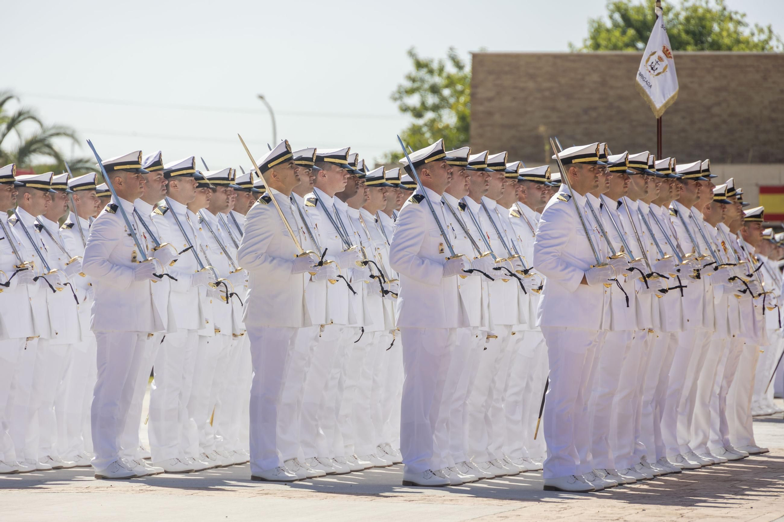 Las imágenes de la entrega de despachos a los nuevos suboficiales de la Armada Las imágenes de la entrega de despachos a los nuevos suboficiales de la Armada
