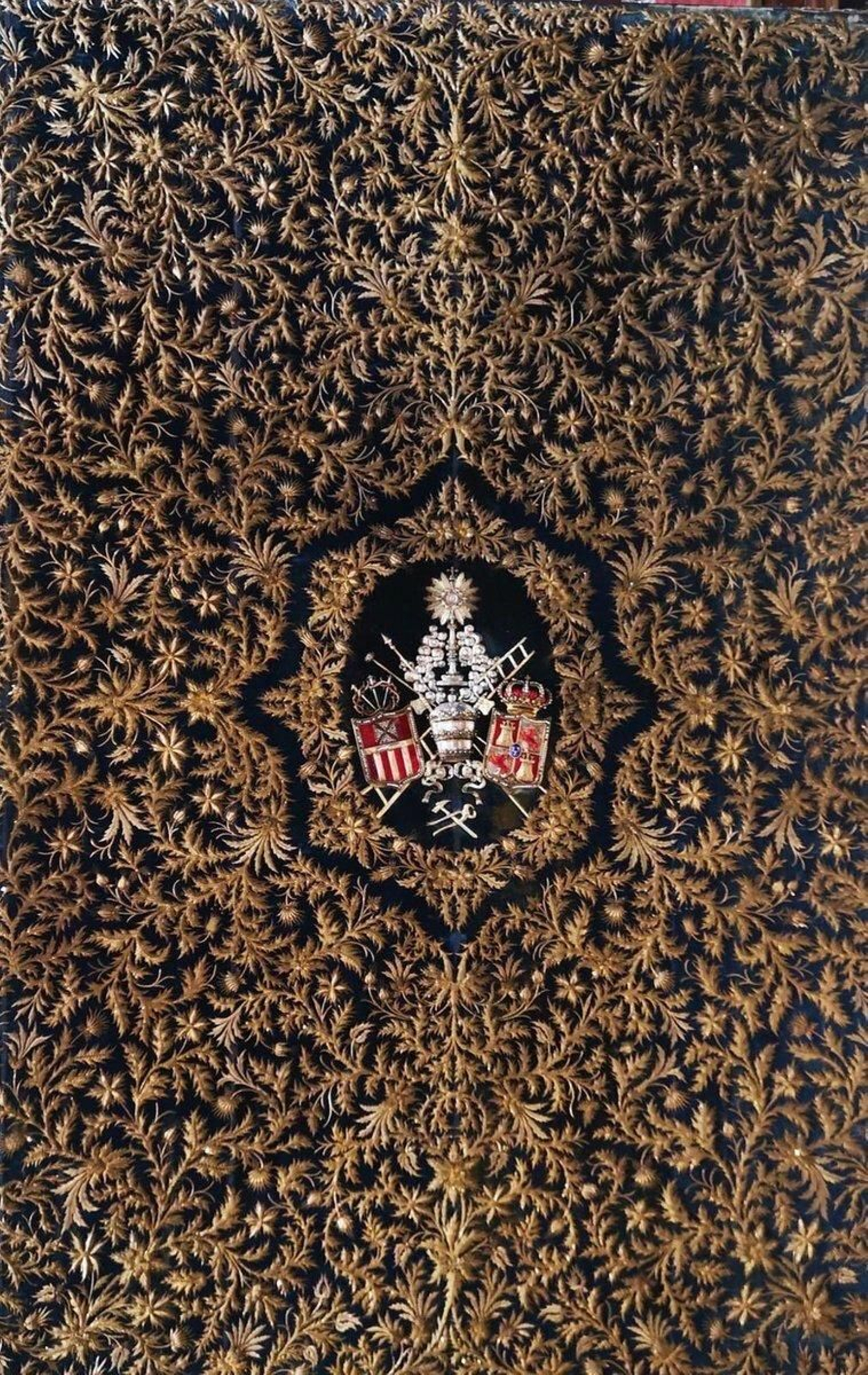 El techo de palio de la Virgen de la Merced.